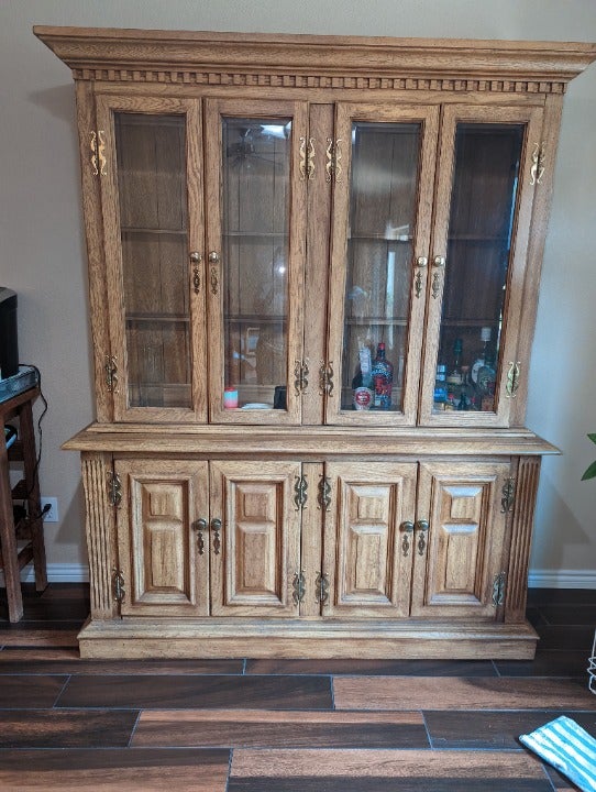 Banquet/ Curio cabinet