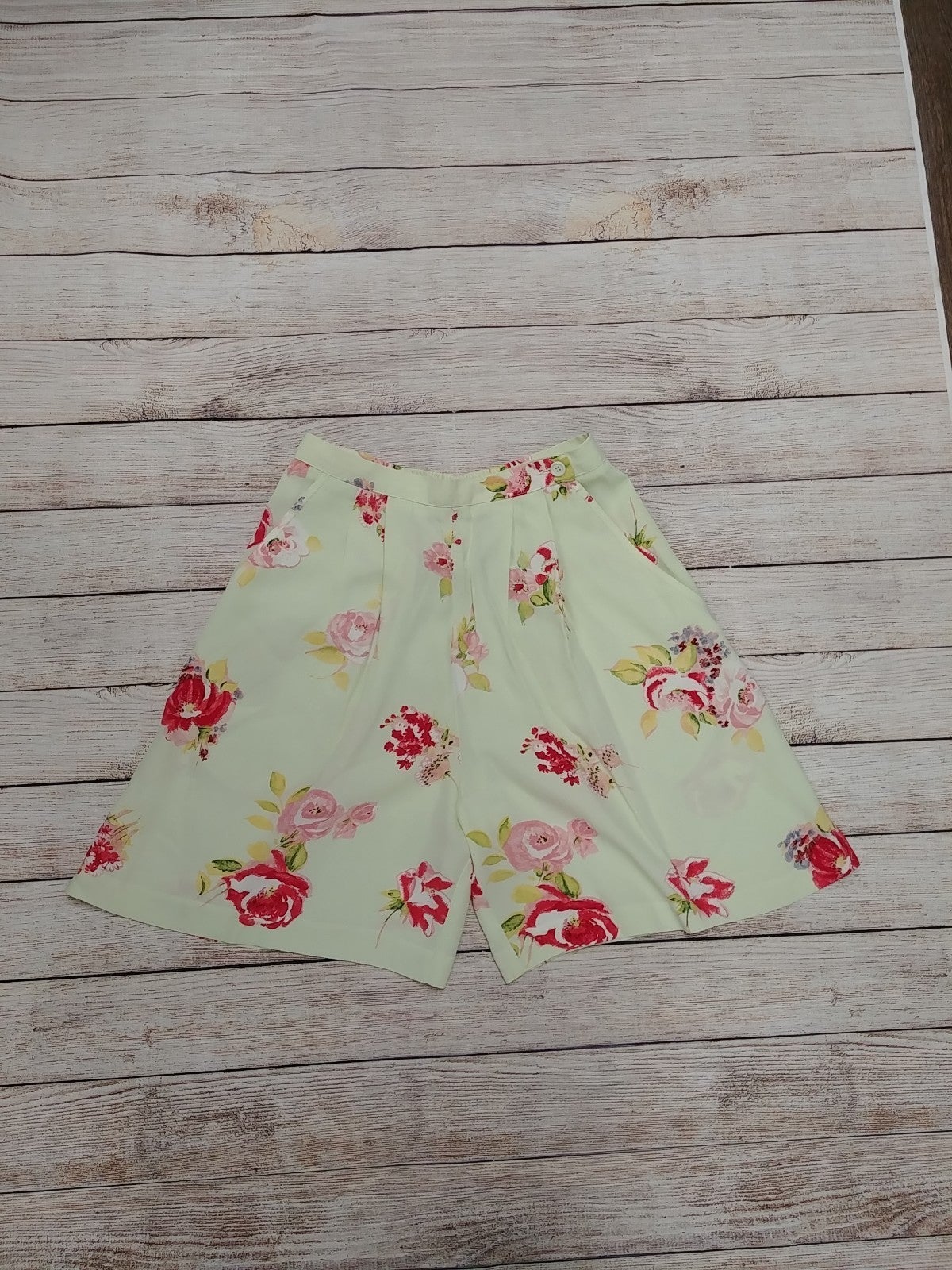 Vintage Karen Kane High Waist Floral Shorts