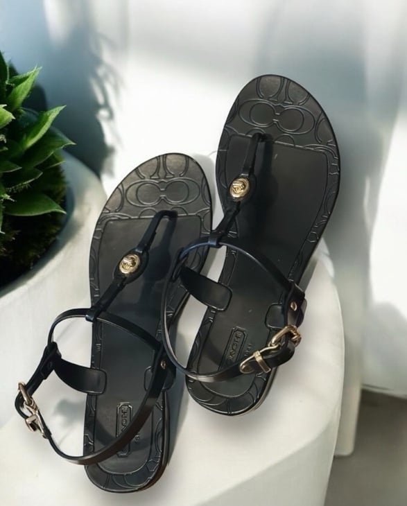 Coach Size 7 Black T Strap Sandals w/ Gold Hardware | Designer Shoes | Monogram