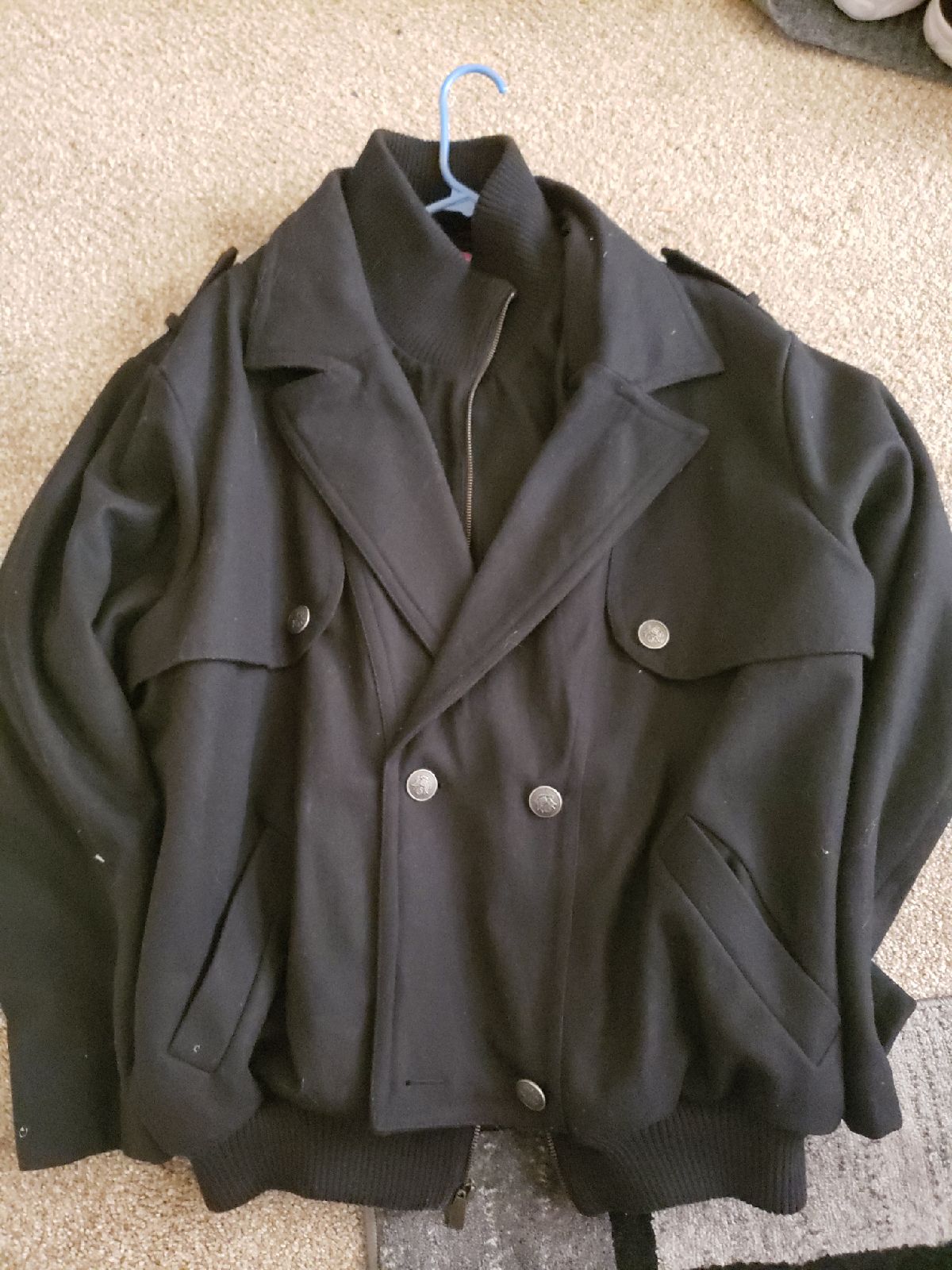 Pea coat
