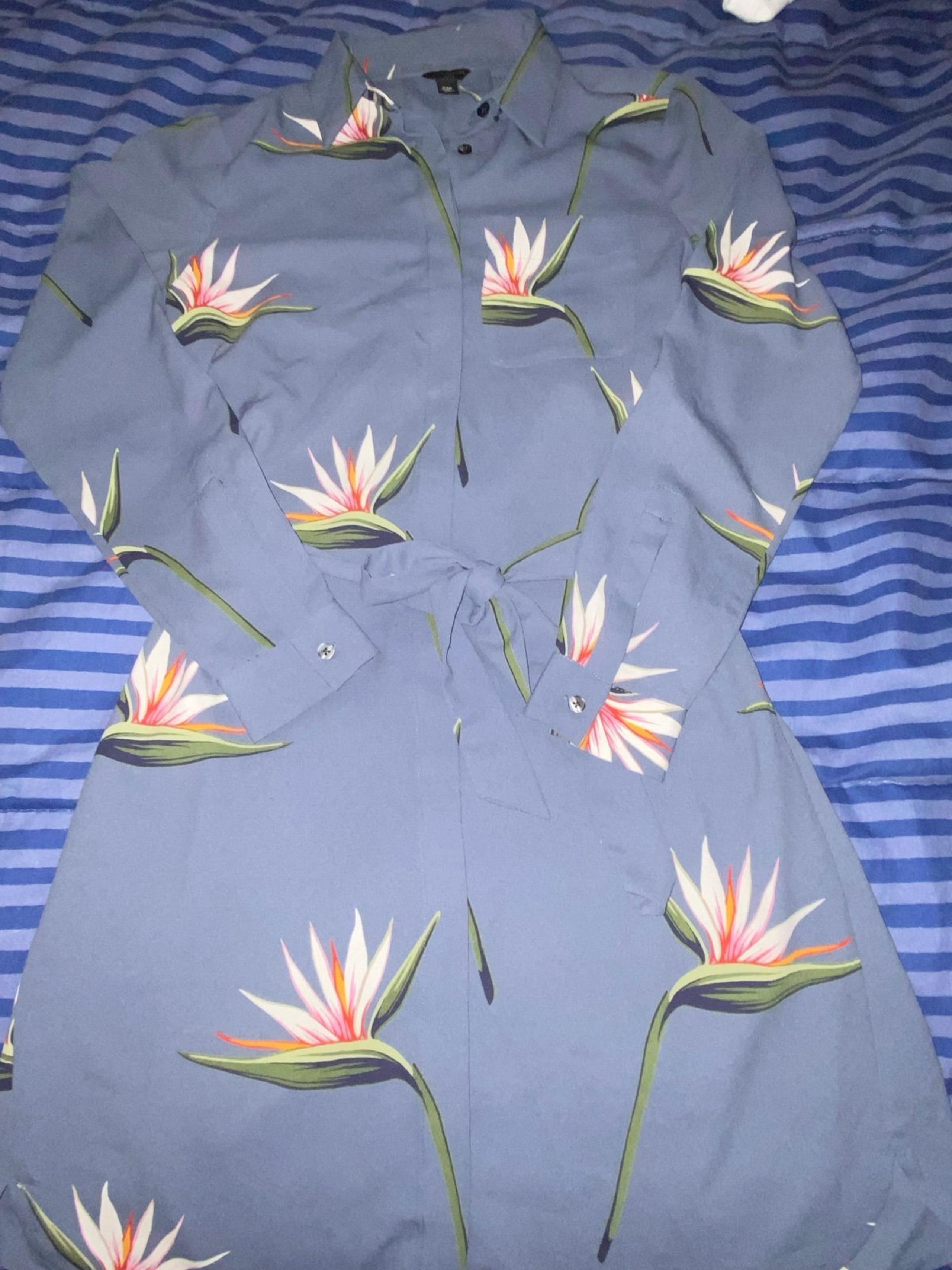 Ann Taylor Petite Tropical Shirt Dress (XS)