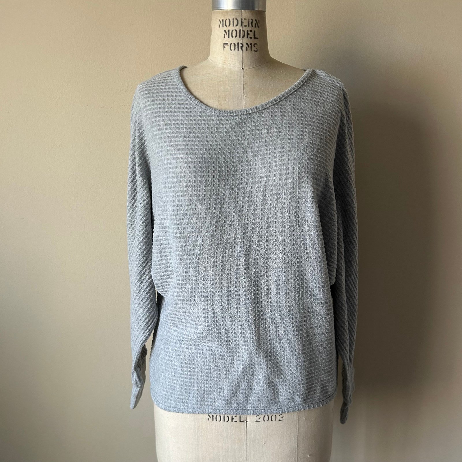 Iz byer sweater store