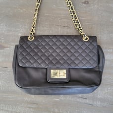 Karl Lagerfeld Paris Agyness Shoulder Bag
