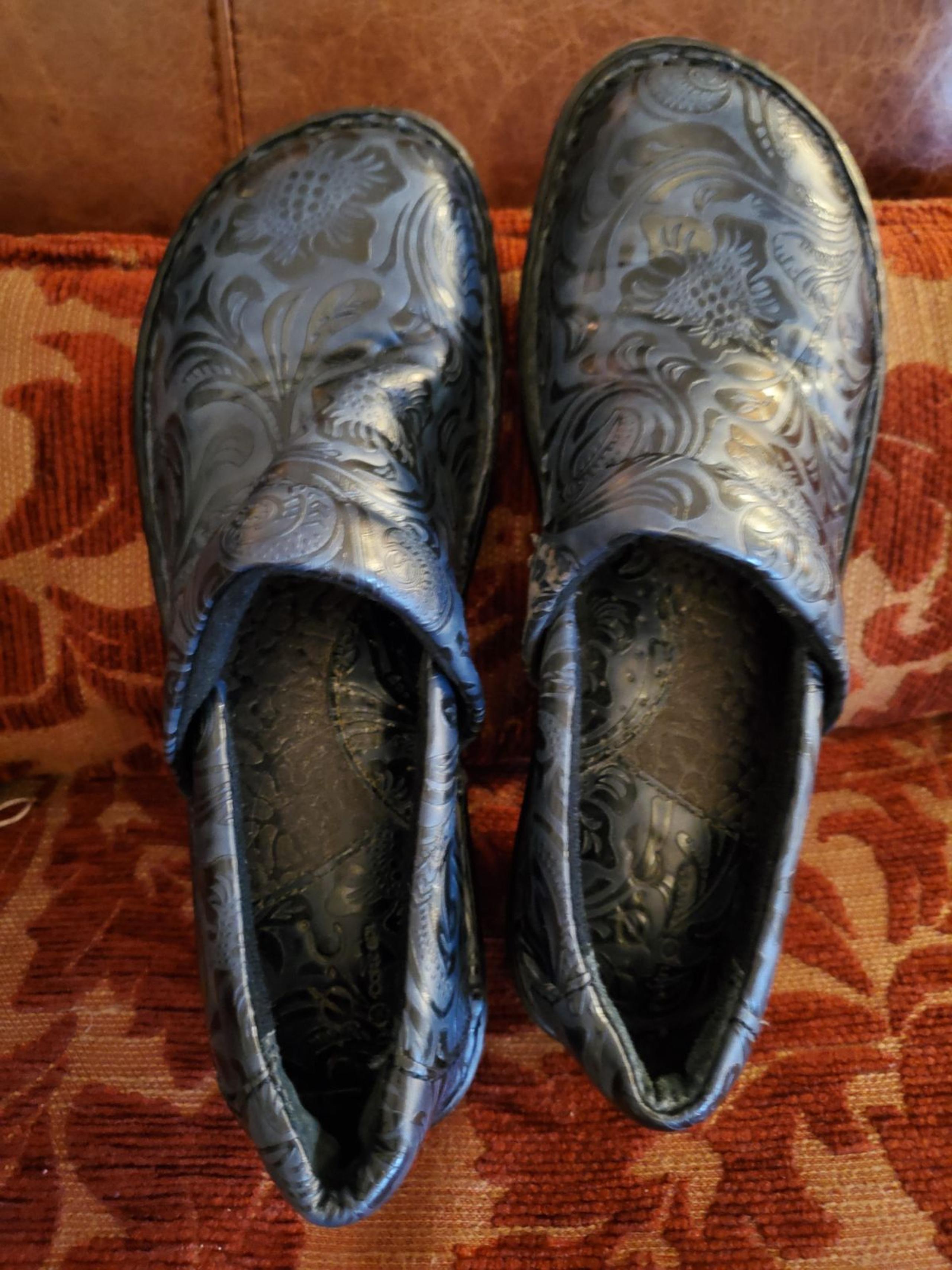 BOC Peggy Tooled Embossed Leather Clogs