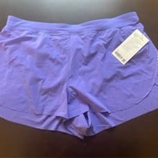 NWT Lululemon Find Your Pace HR Short 3” Sz 18 CHAI