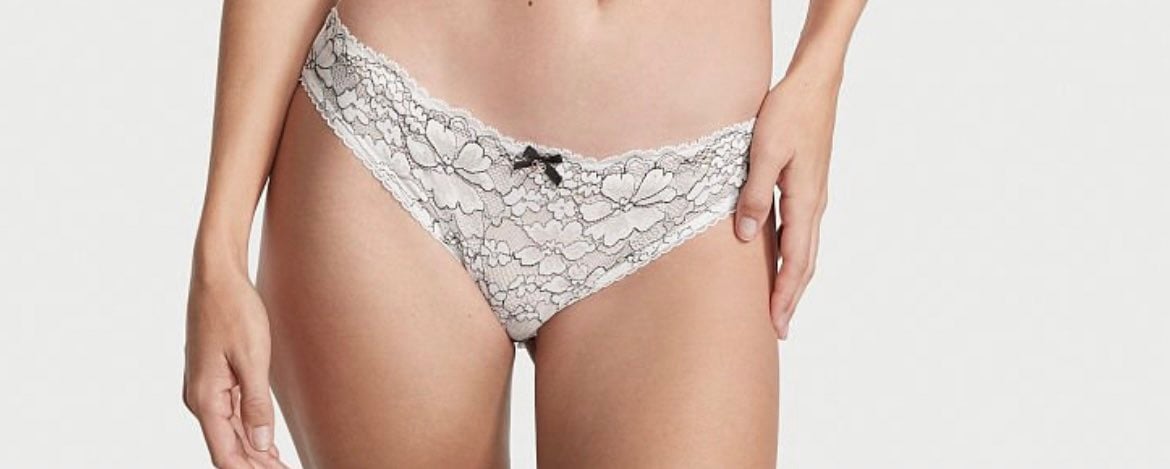 Victoria Secret thong panty coconut white and black size S Small