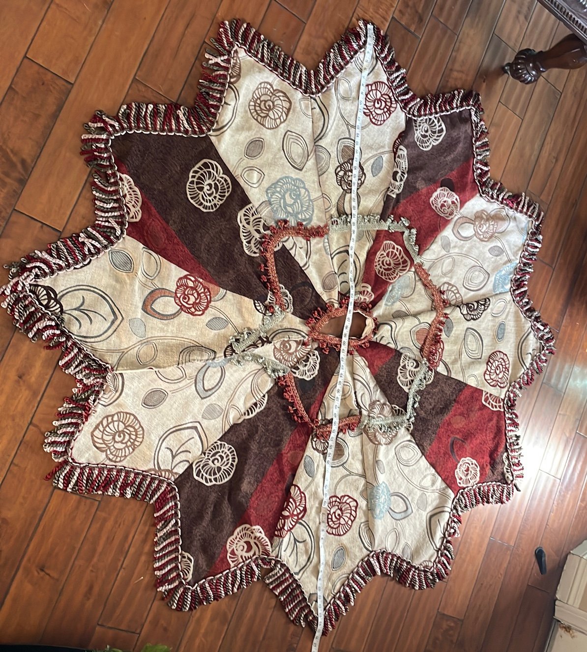 christmas tree skirt