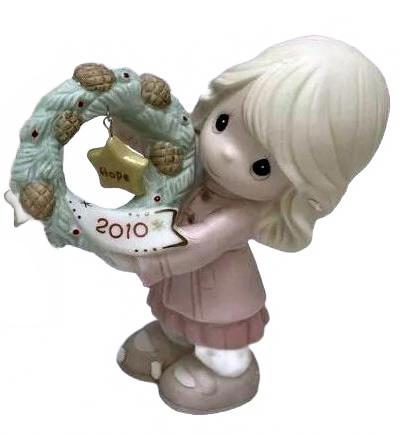 Precious Moments Girl Wreath with charm 2010 Figurine mini