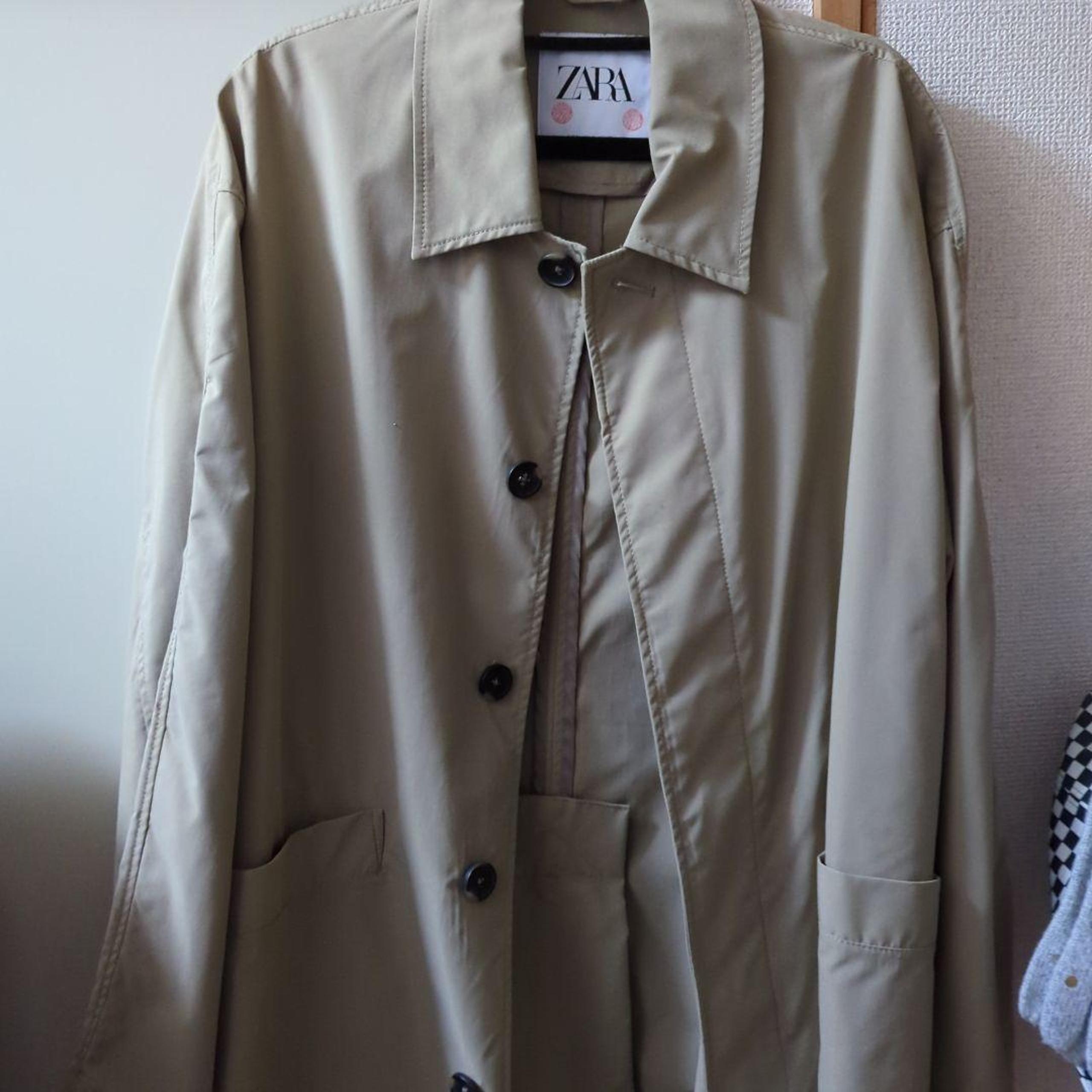 ZARA Men's Trench Coat, Slightly Imperfect, Excellent Condition