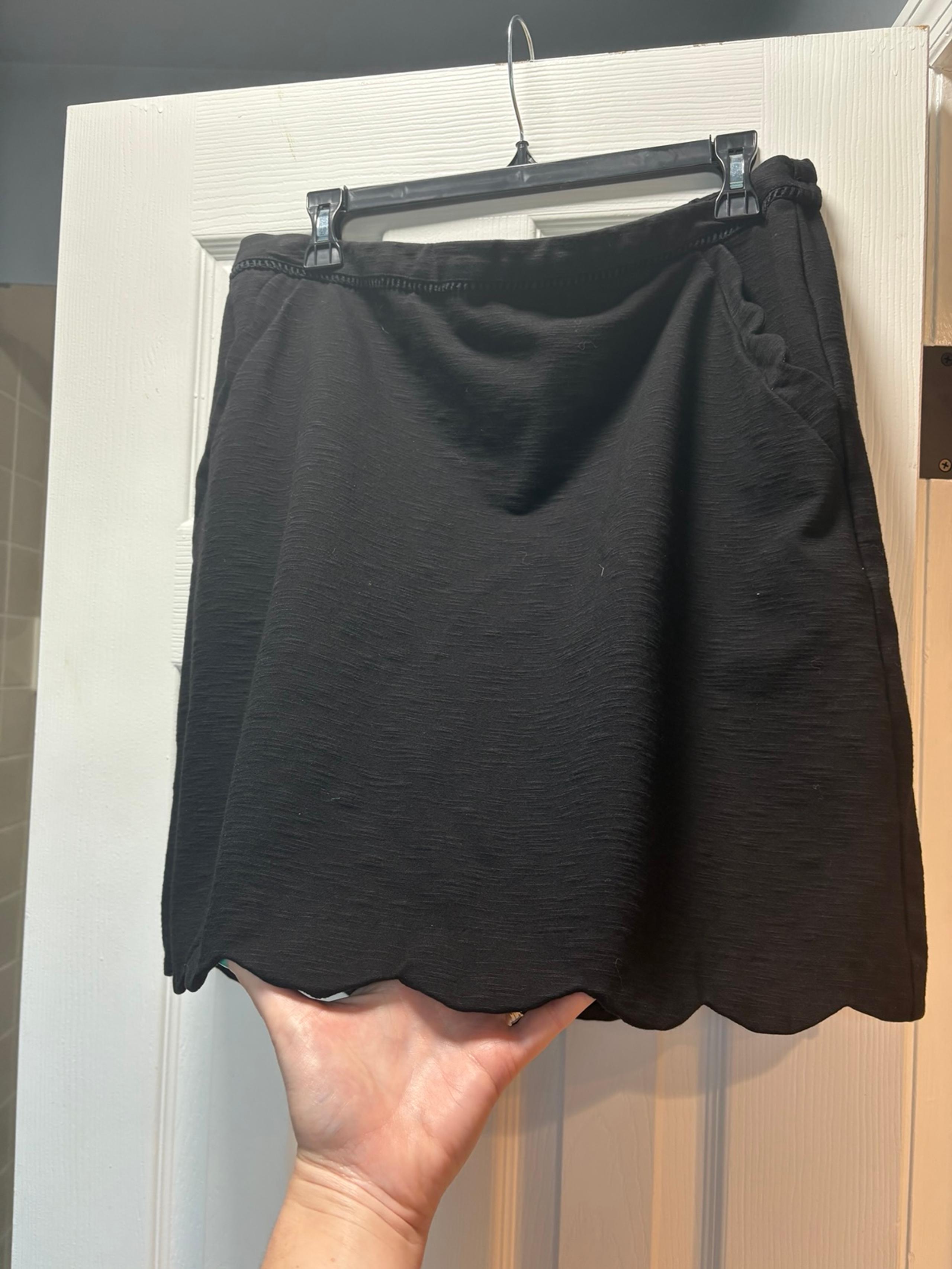 Skies are Blue Black Scalloped Skirt