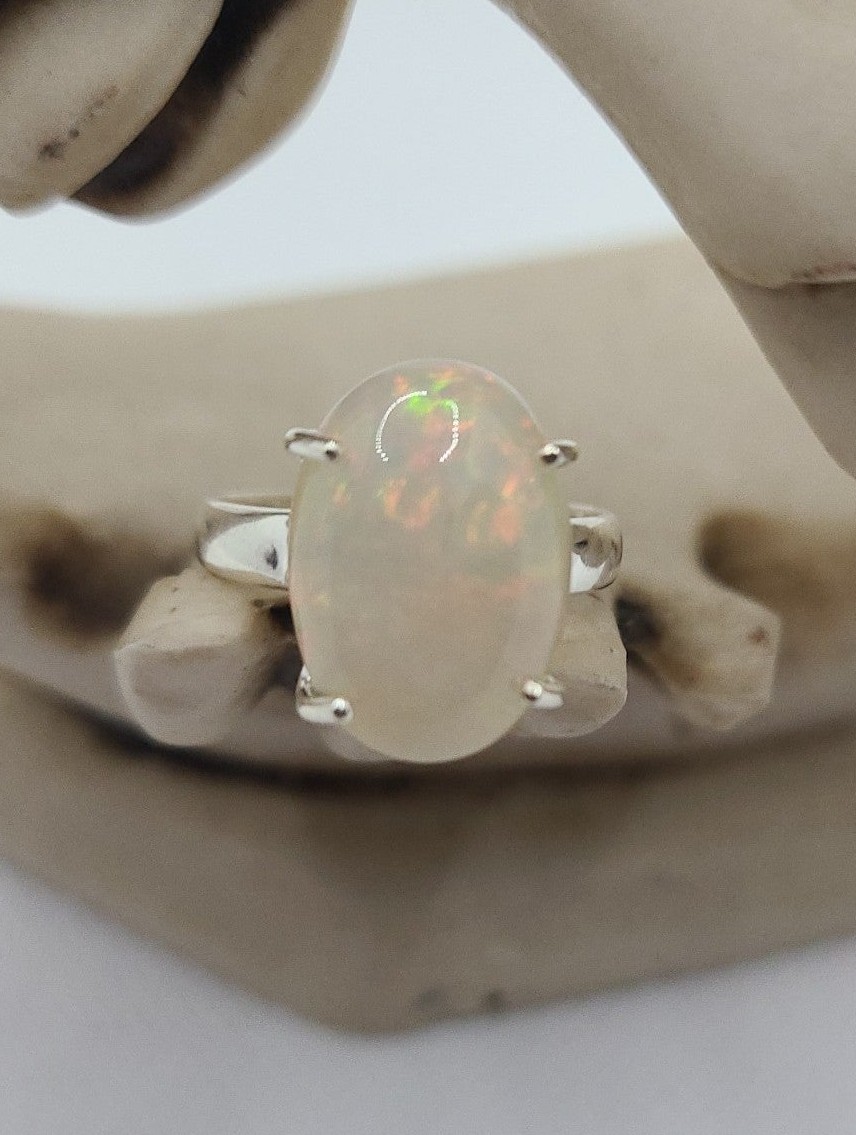 Stunning Fire Opal Cabochon Ring Sizen7.5 In Sterling Silver 9.25
