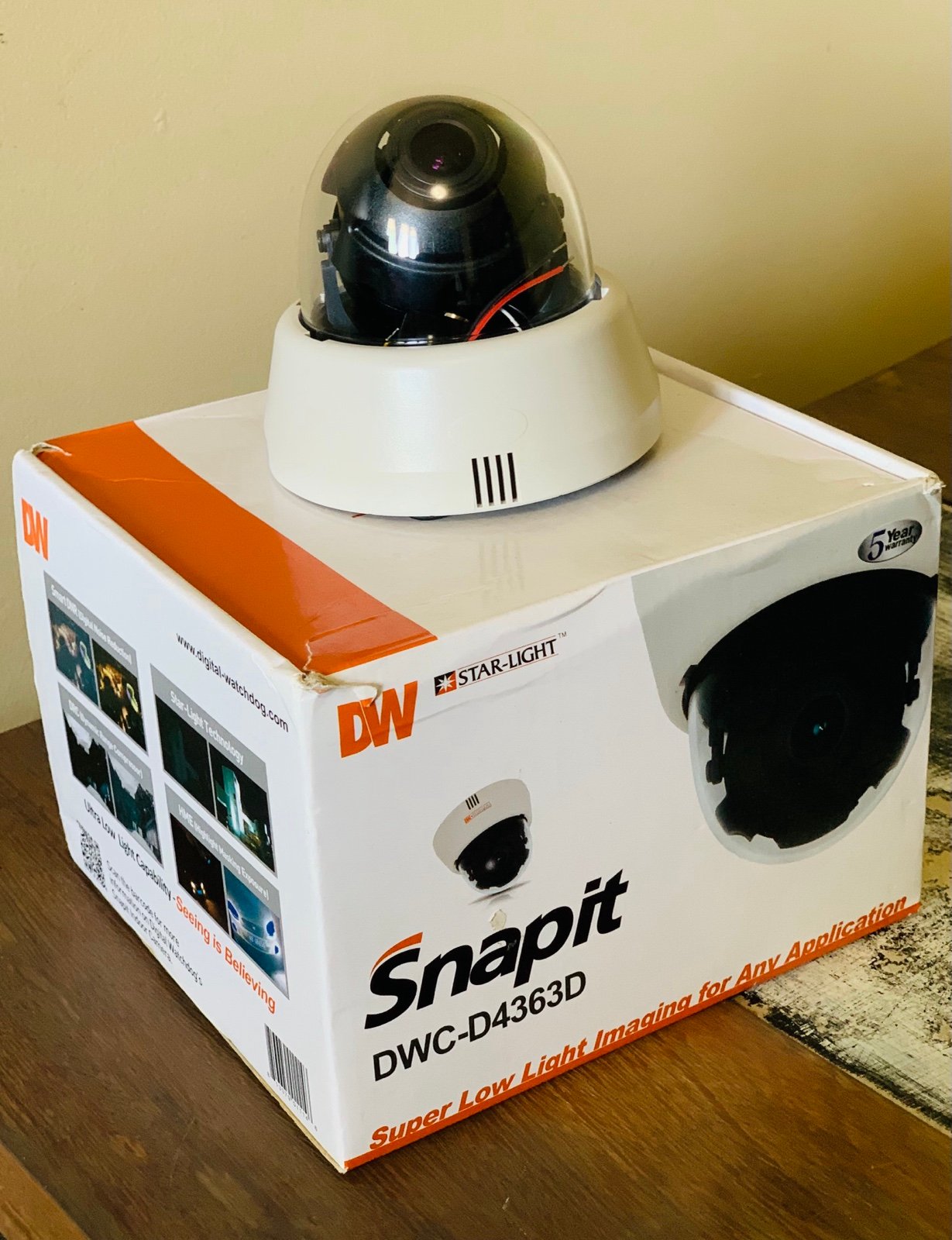 Digital Watchdog, DWC-D4363D, Snapit Indoor Dome, Star-Light Series, 1/3 Sony S