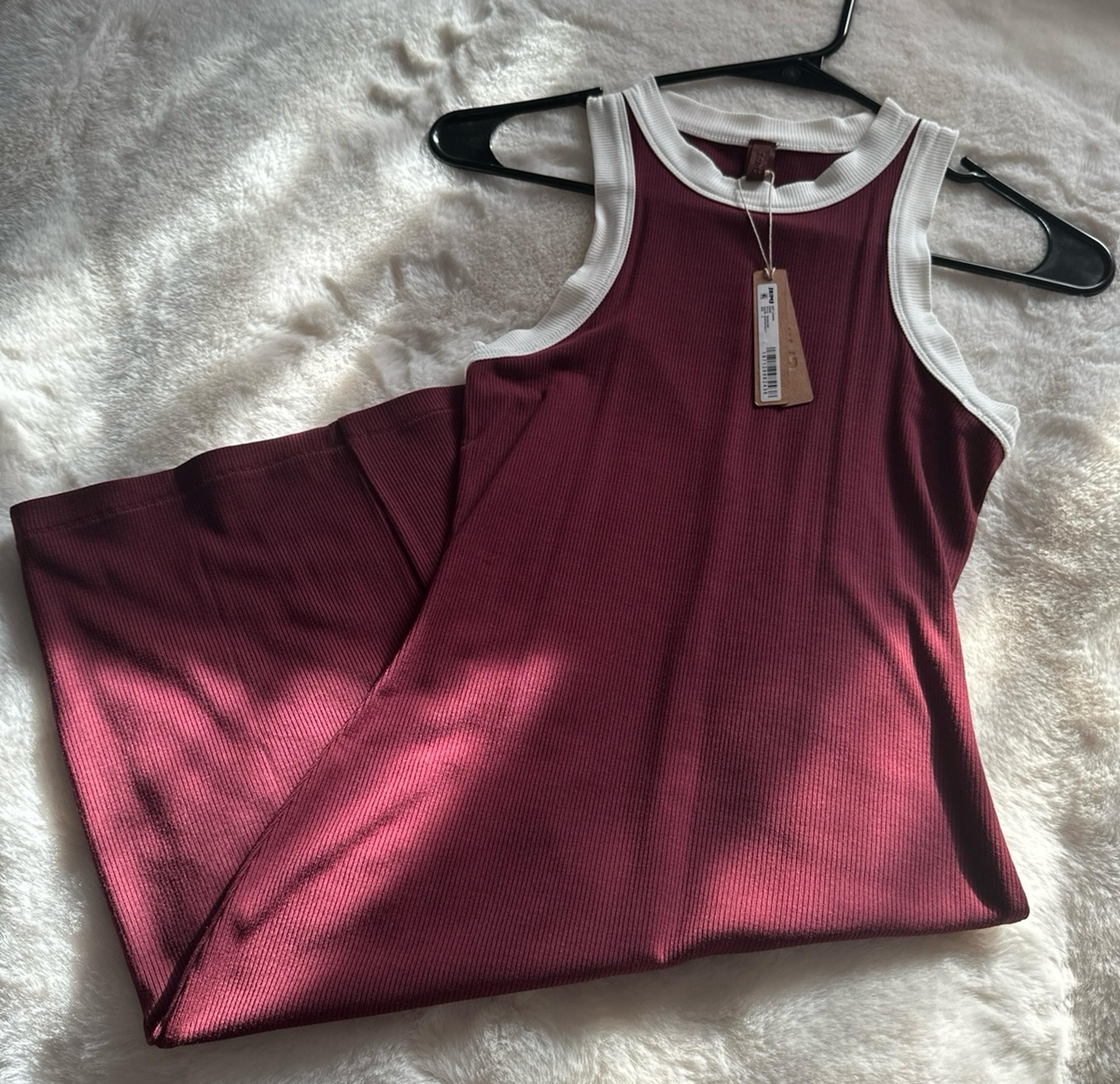 SKIMS new w tags dress size small