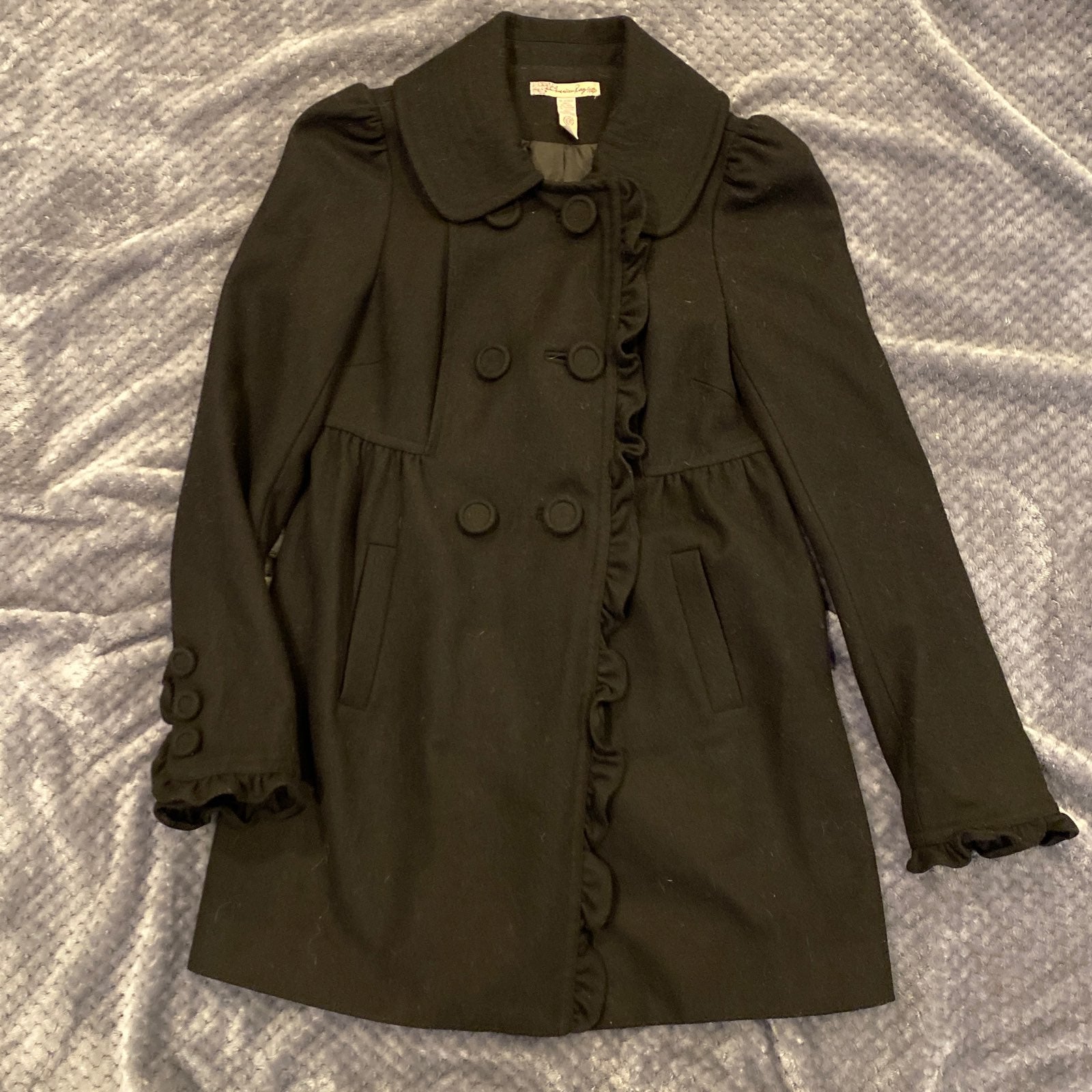 Like New perfect condition black ruffled wool coat szM