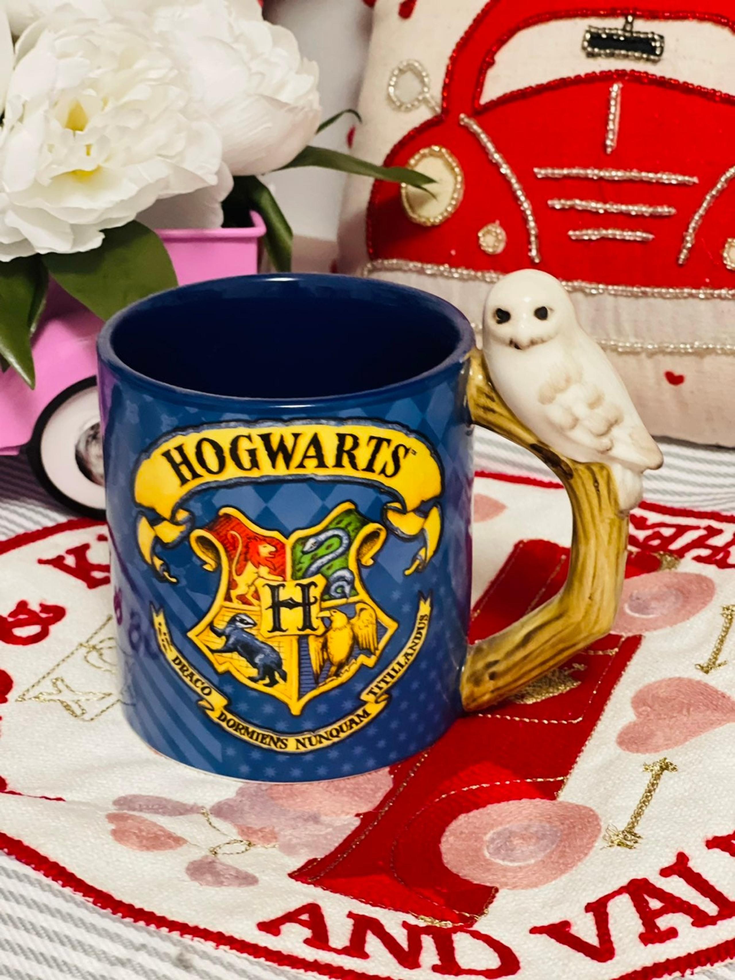 Harry Potter Hogwarts Hedwig mug
