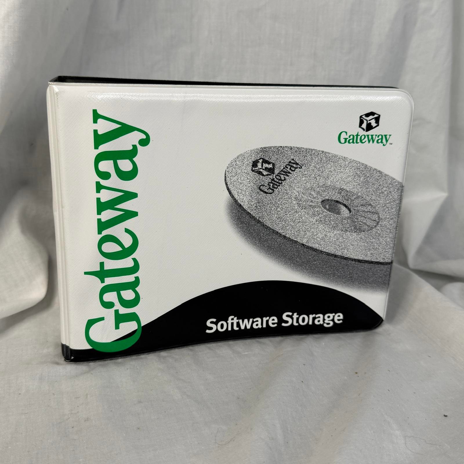 Vintage 1999 Gateway Software Storage 2-Ring Binder