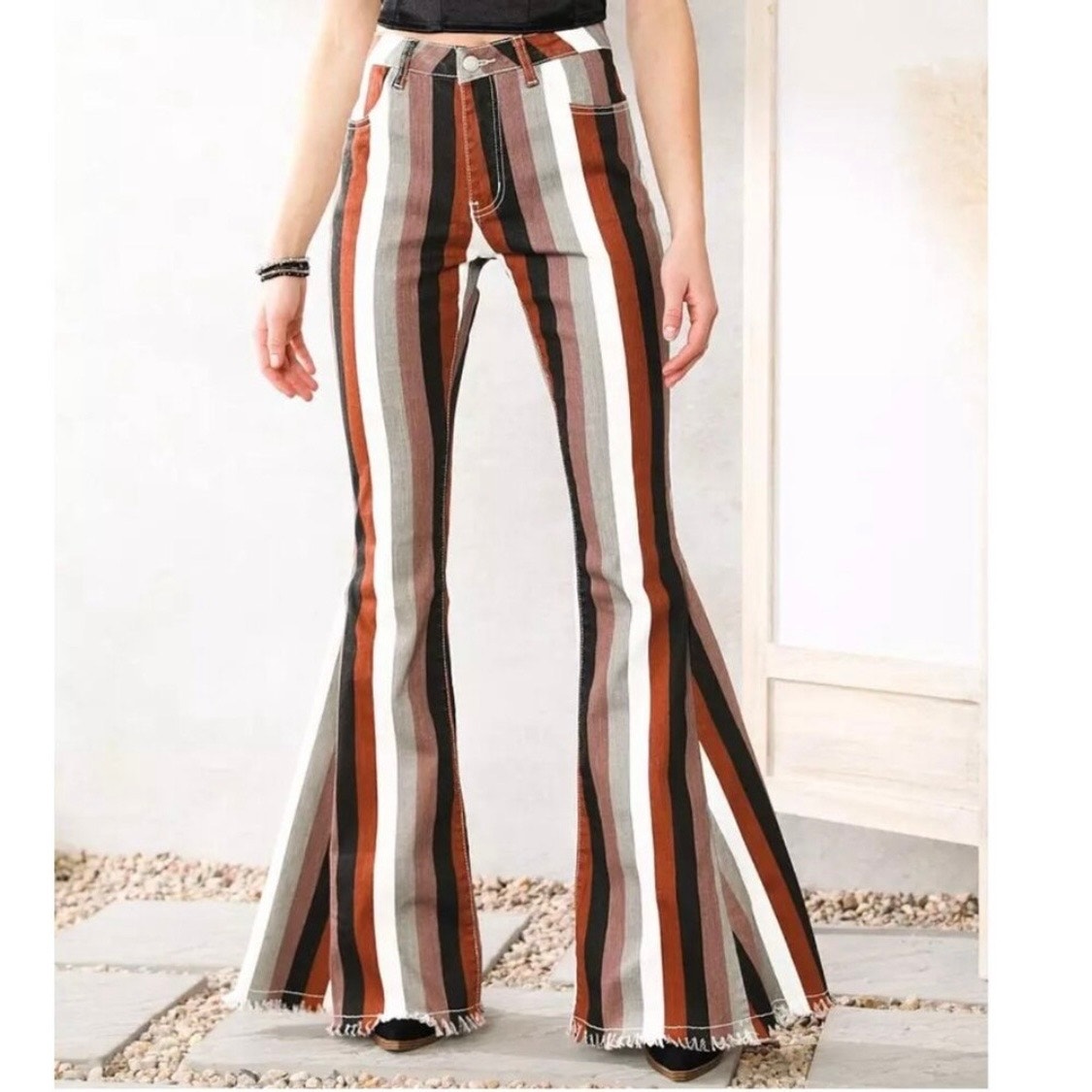 Saints & Hearts Retro Stripe Bell Bottom Boho Flare Jeans Size 1XL Western Rodeo
