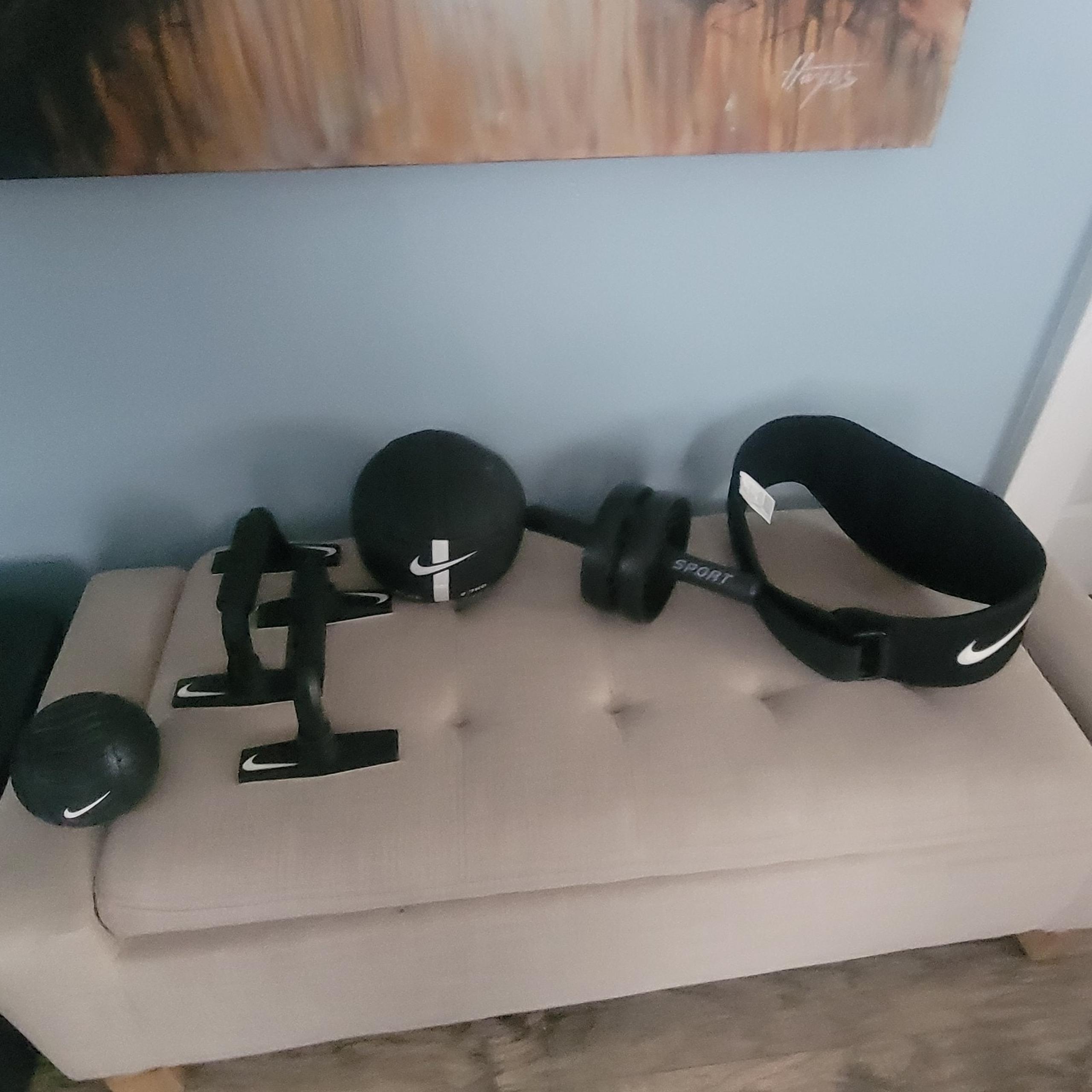 Nike Strength Exercise Equipment Med Ball, Lifting Belt, Push Up Grips, Ab Roll