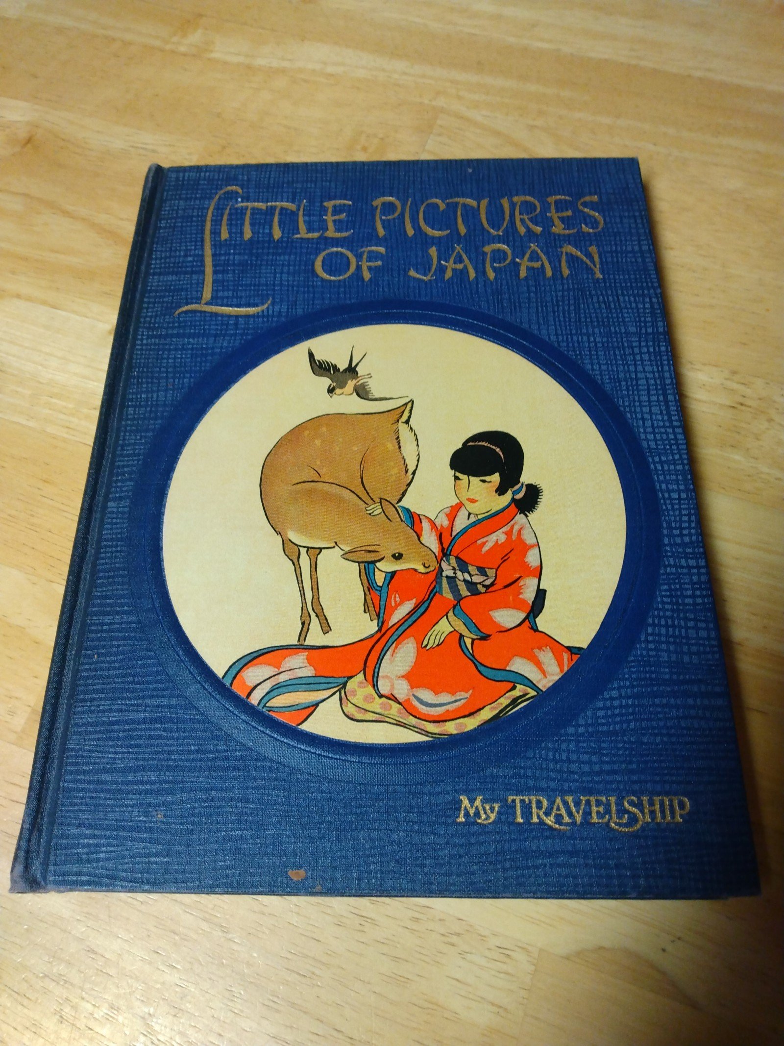 Vintage book- pictures of Japan