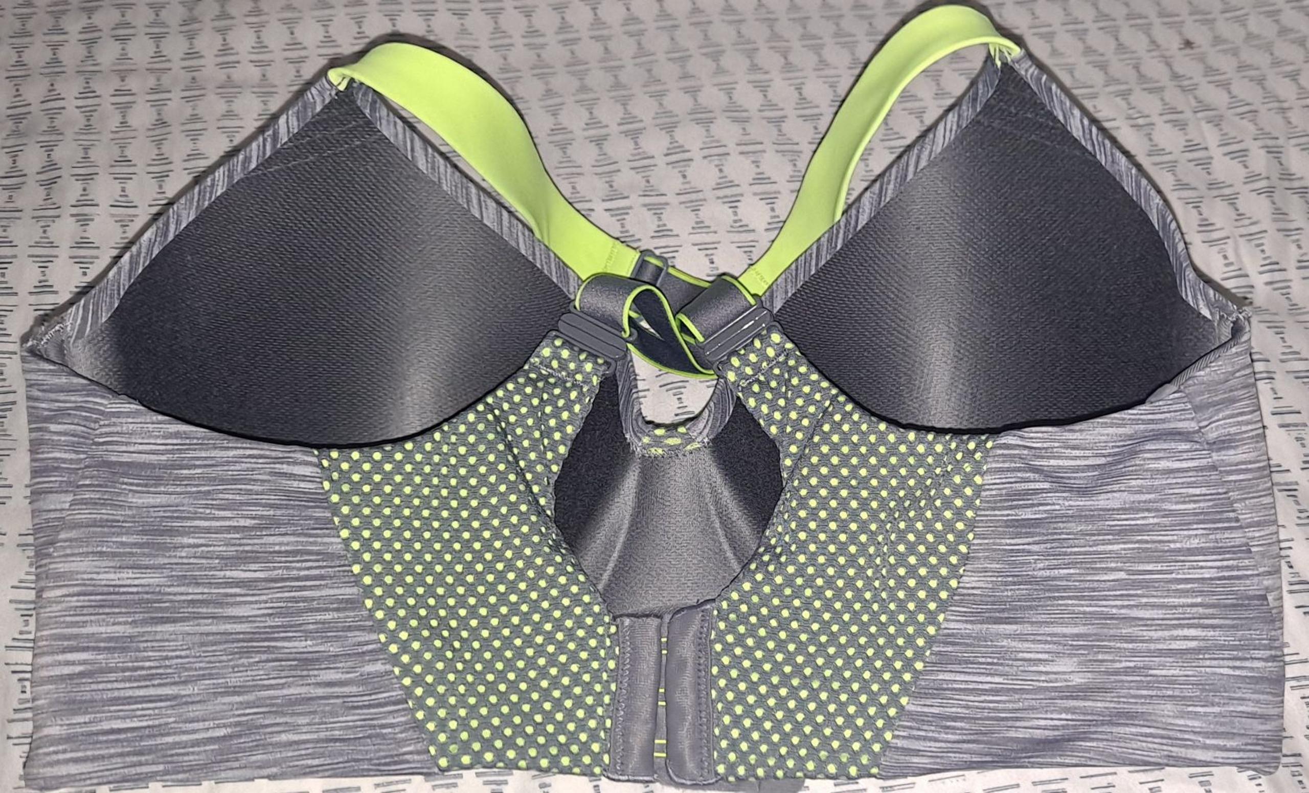 Maidenform Sports Bra