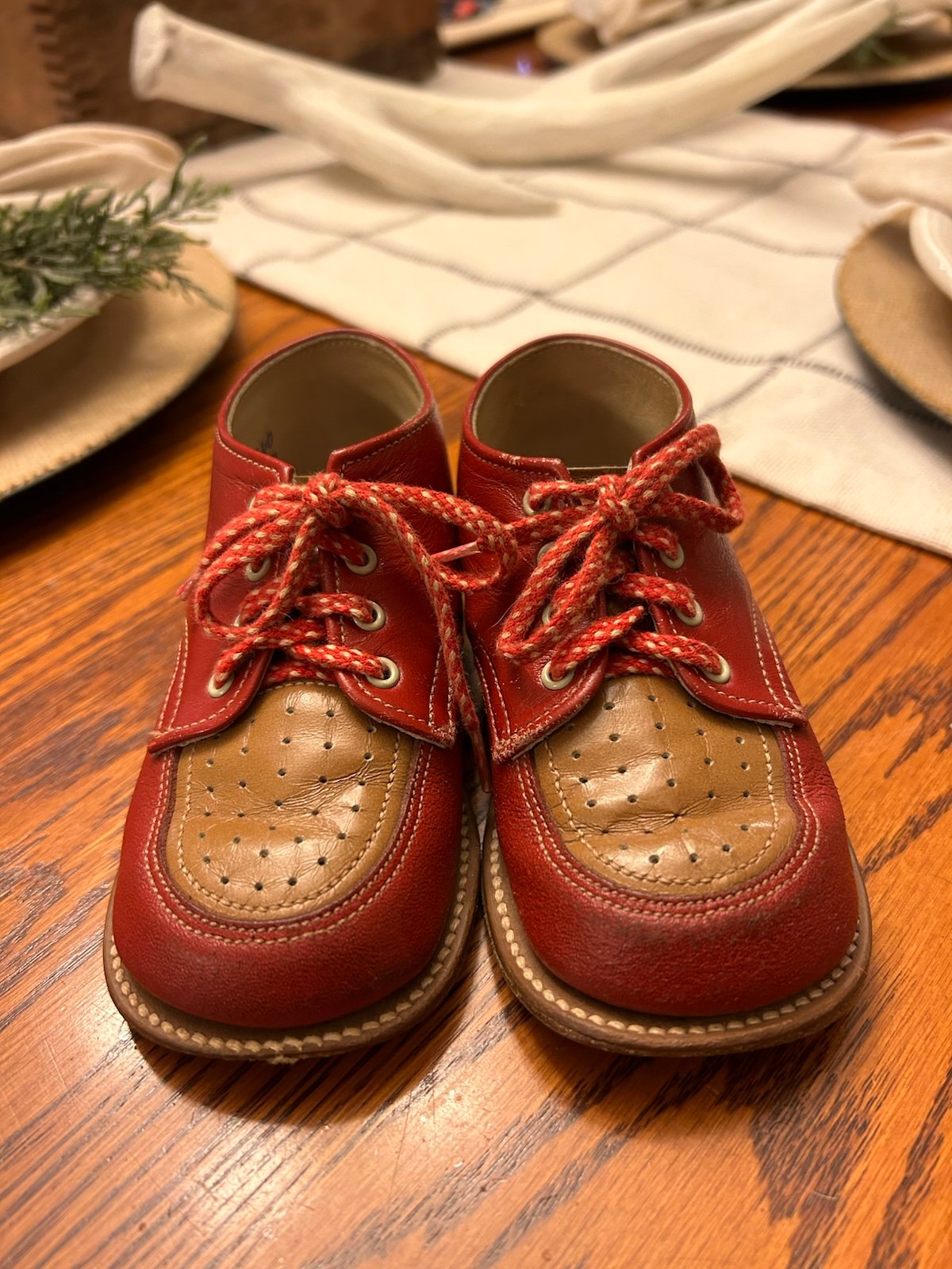 VTG Stride Rite Red Brown Leather Christmas Shoes Flexible Moccasins Baby Sz 7E