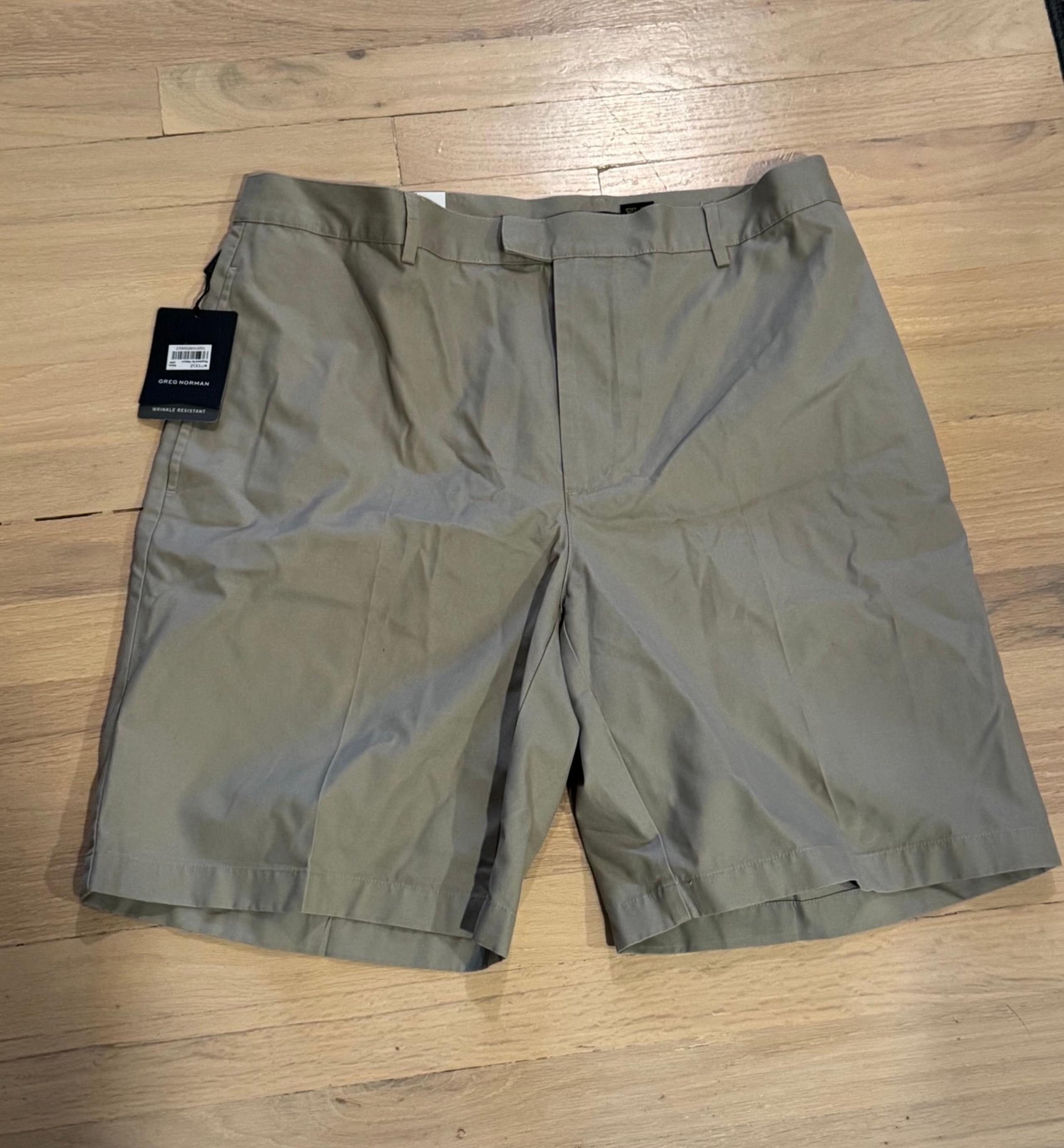 Greg Norman Men’s Wrinkle Resistant Khaki Chino Shorts, Size 36 Waist, New