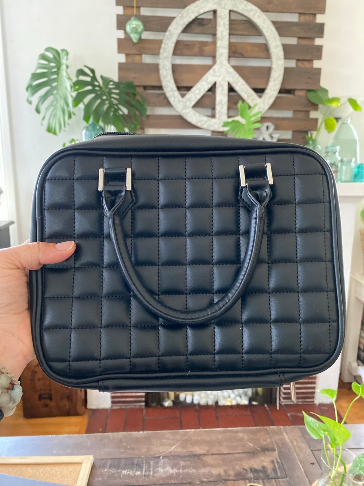 Black Bag jewelry travel case
