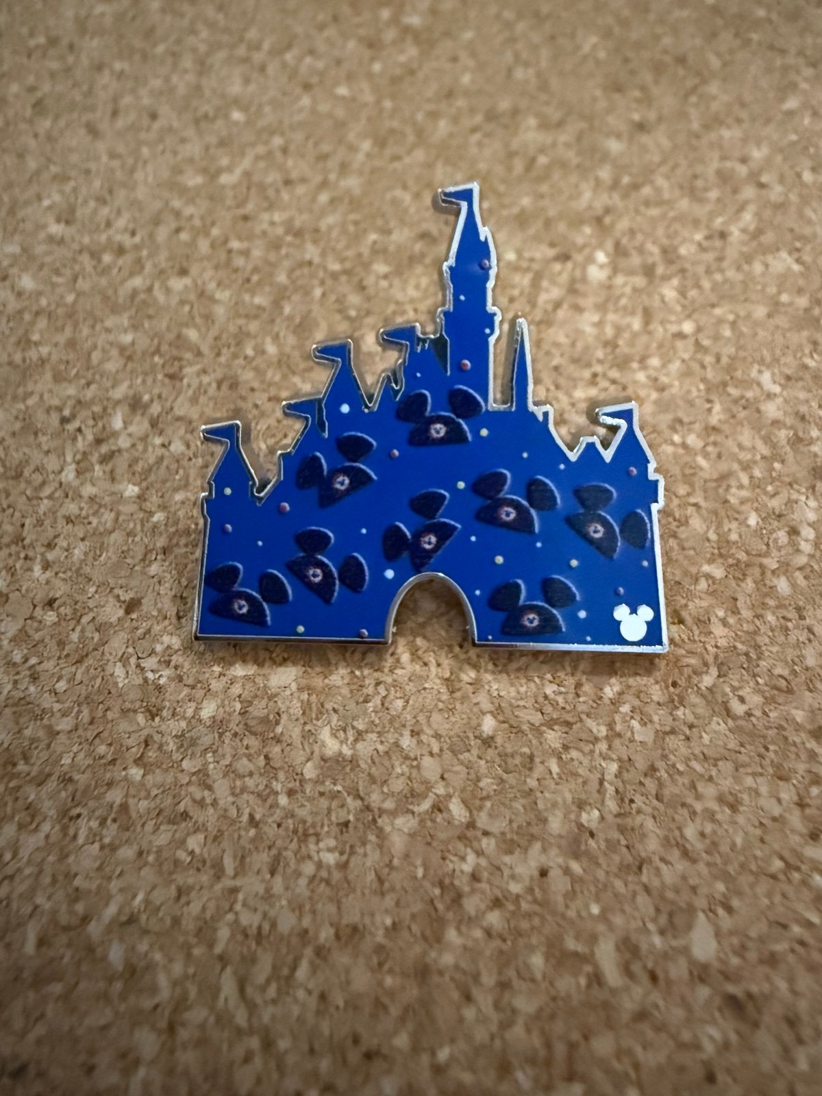 New CHASER 2025 Disneyland Hidden Mickey Castle Pin CHASER Ear Hats