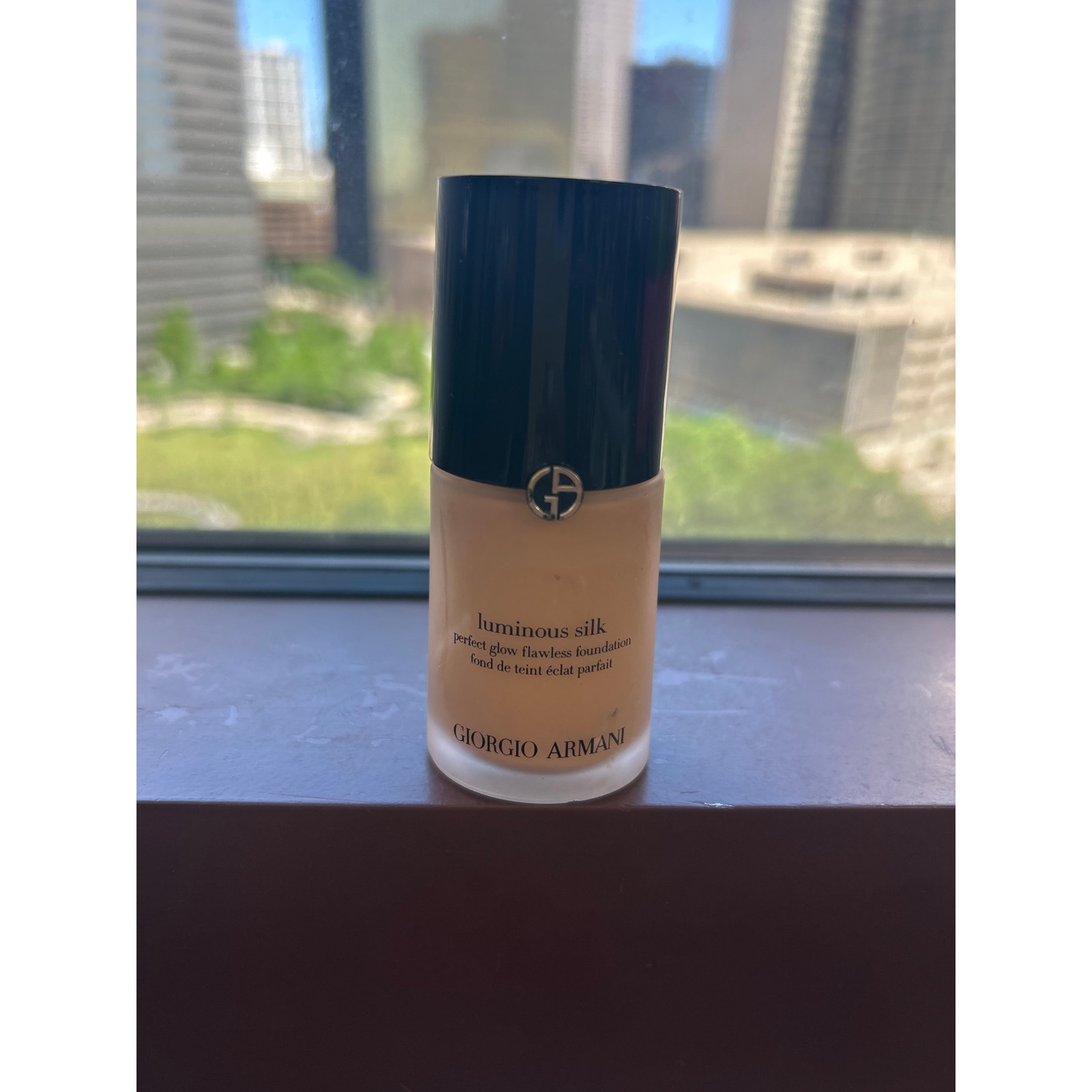 Giorgio Armani Luminous Silk Foundation