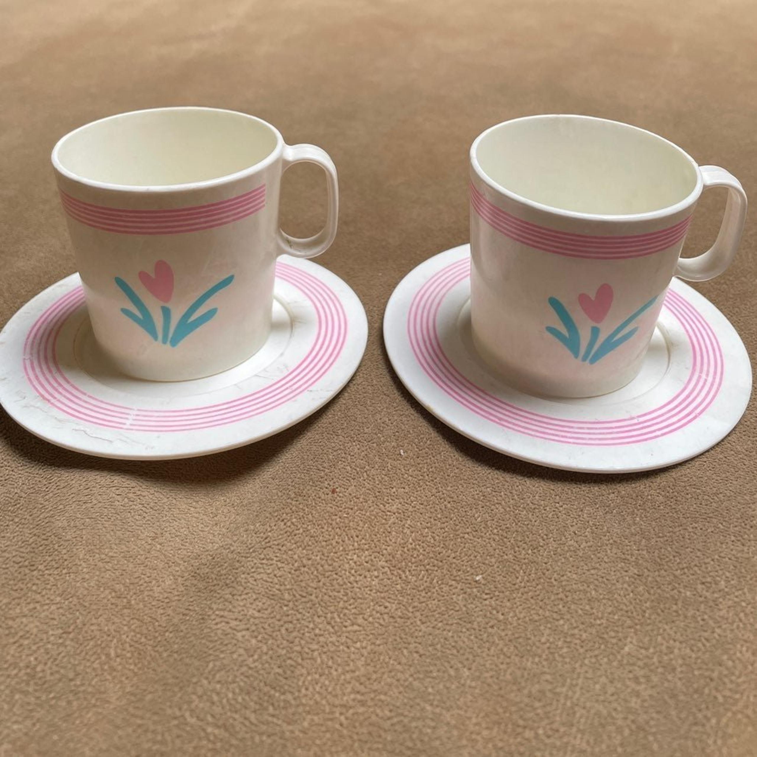 Vintage Chilton Toys Set of 2 Tea Cups & 2 Saucers