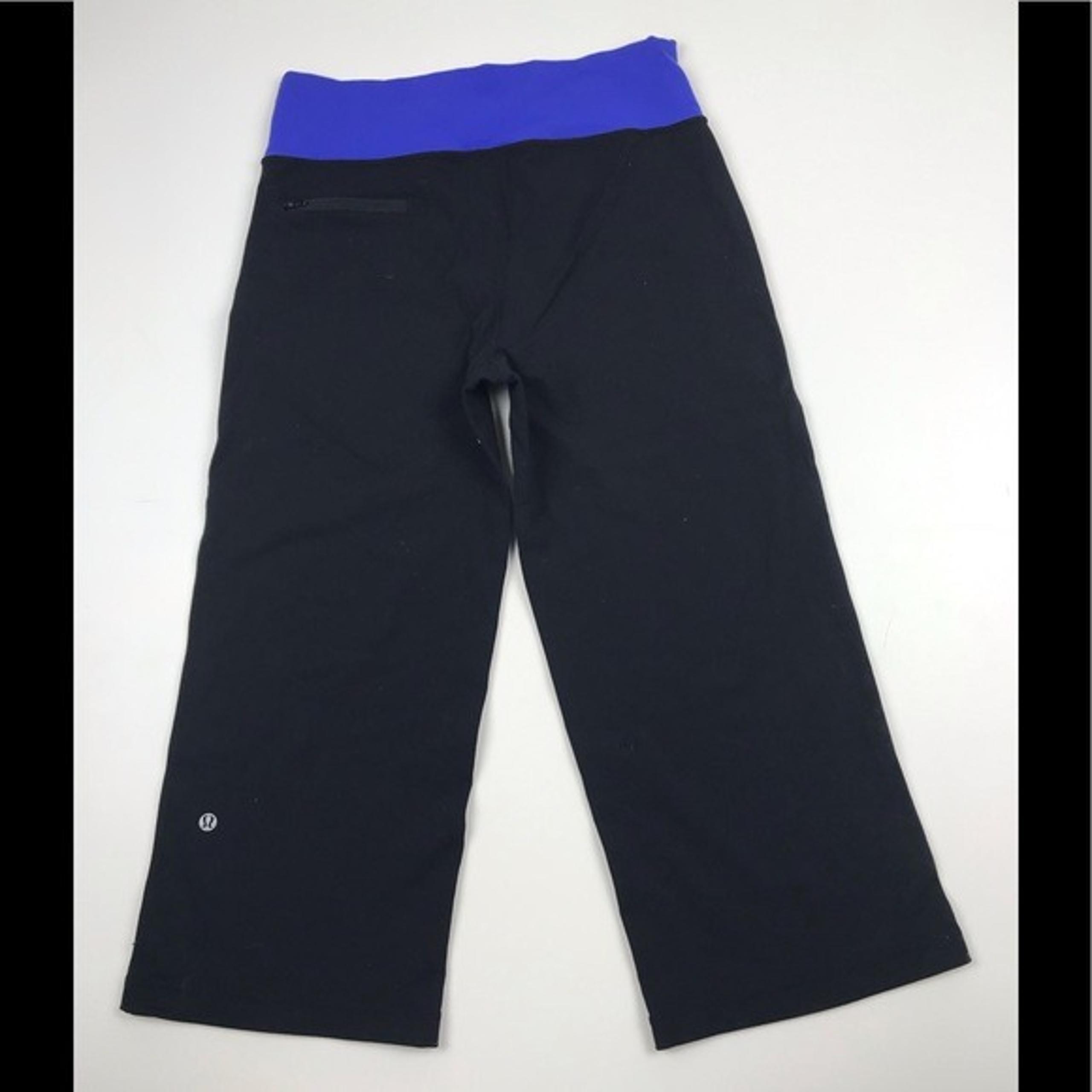 Lululemon Relaxed Fit Crop 6