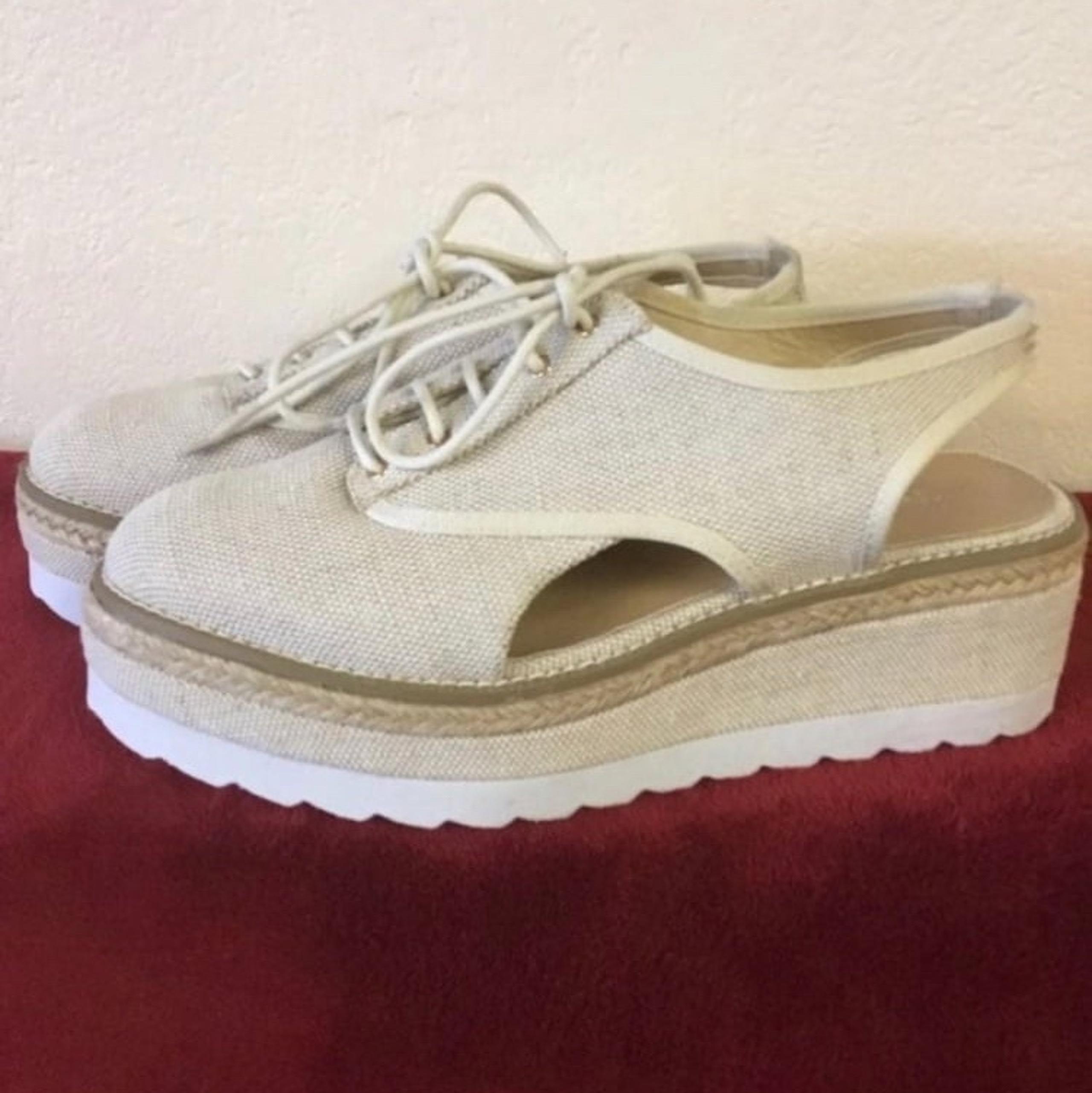 NEW Sz 7 Shoe Dazzle Arden Platform Sandals Shoes