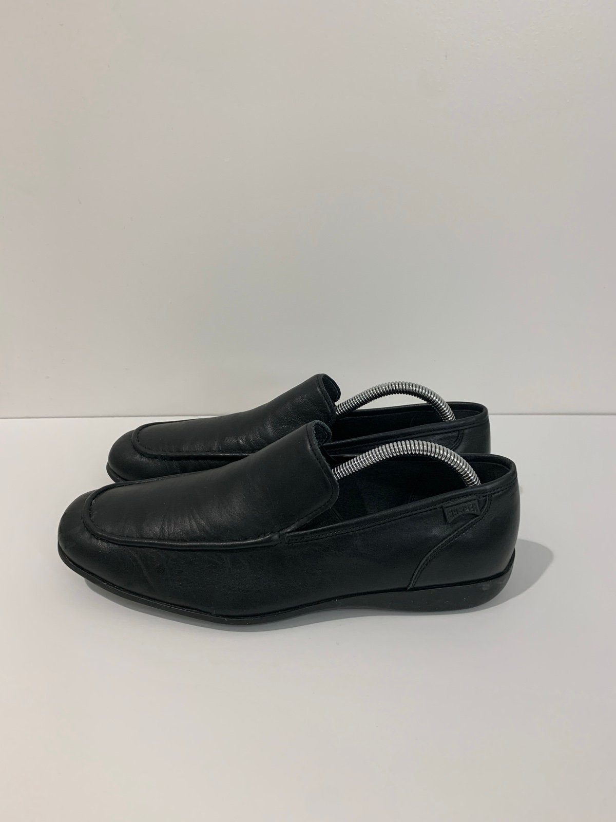 Camper Men's Black Mauro Leather Loafers in Size 40