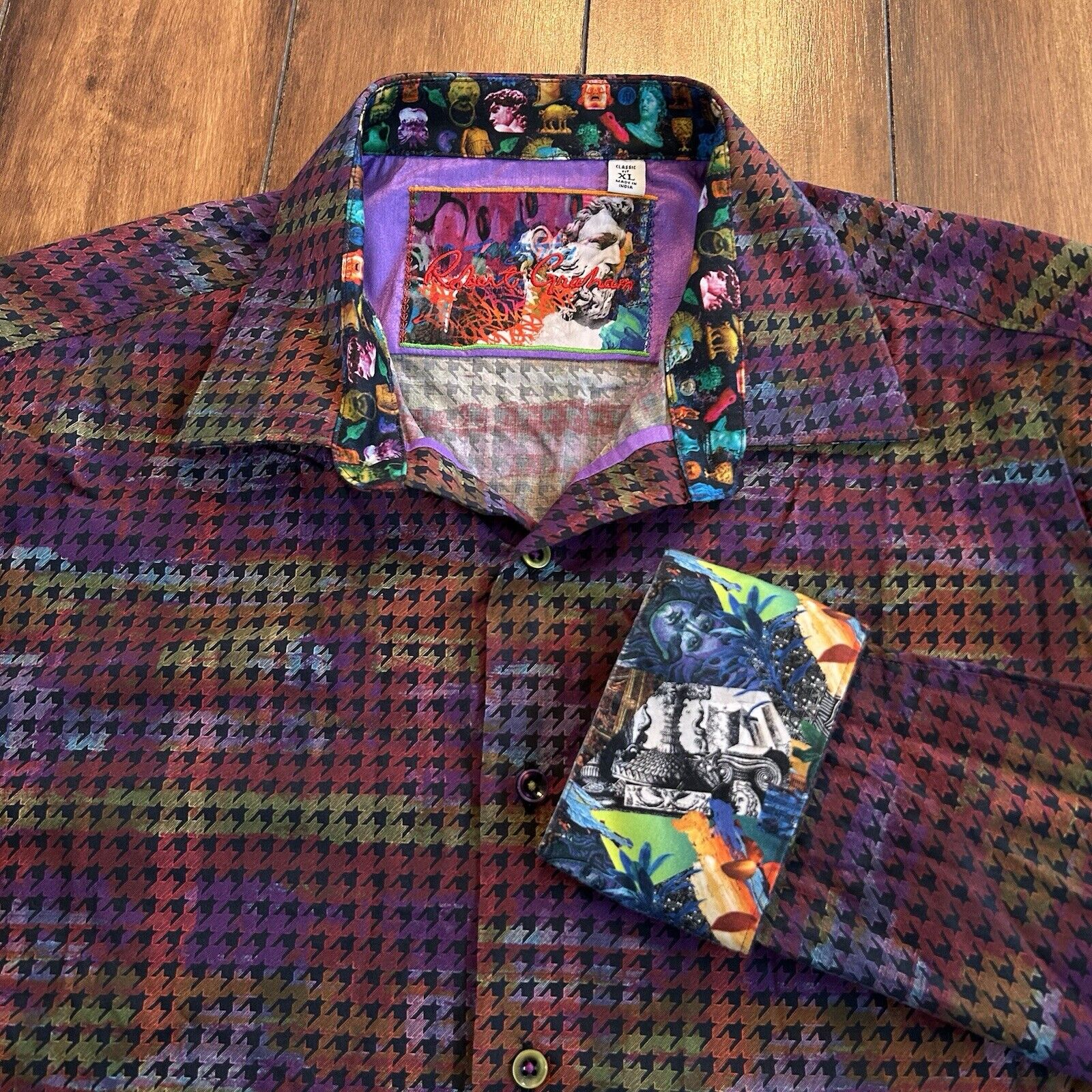 Robert Graham Shirt Mens XL Houndstooth Sculpture Art Style Cuffs