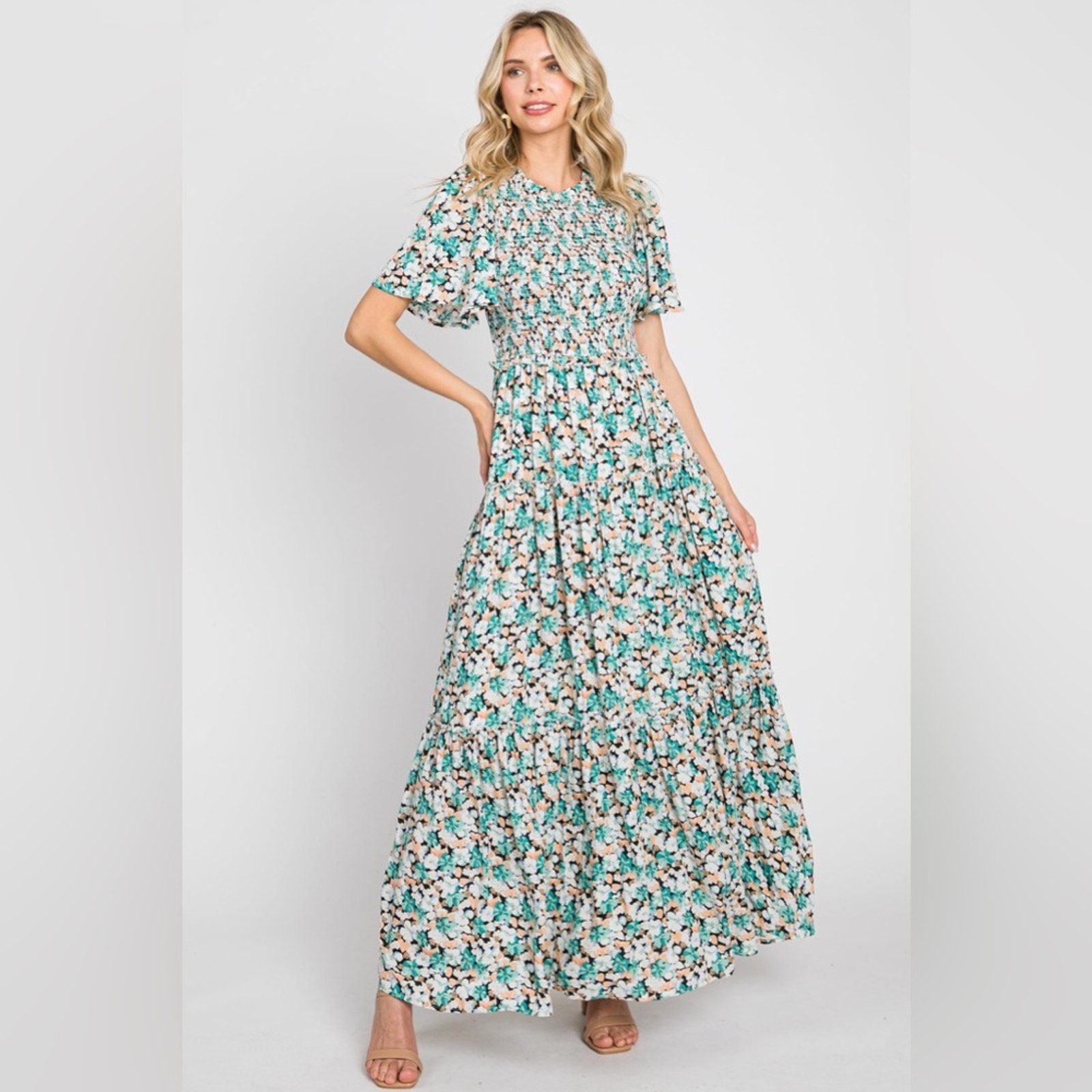 Green Floral Ruffle Round Neck Short Sleeve
Smocked Tiered Maxi Dress