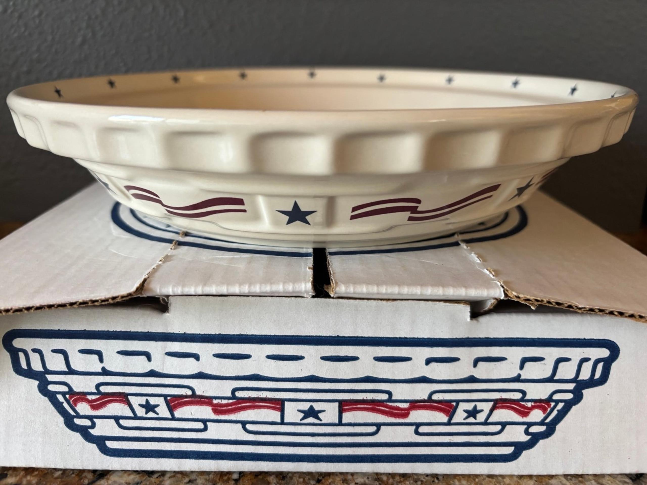 Longaberger vintage collectible NWT All American 10” pottery pie plate