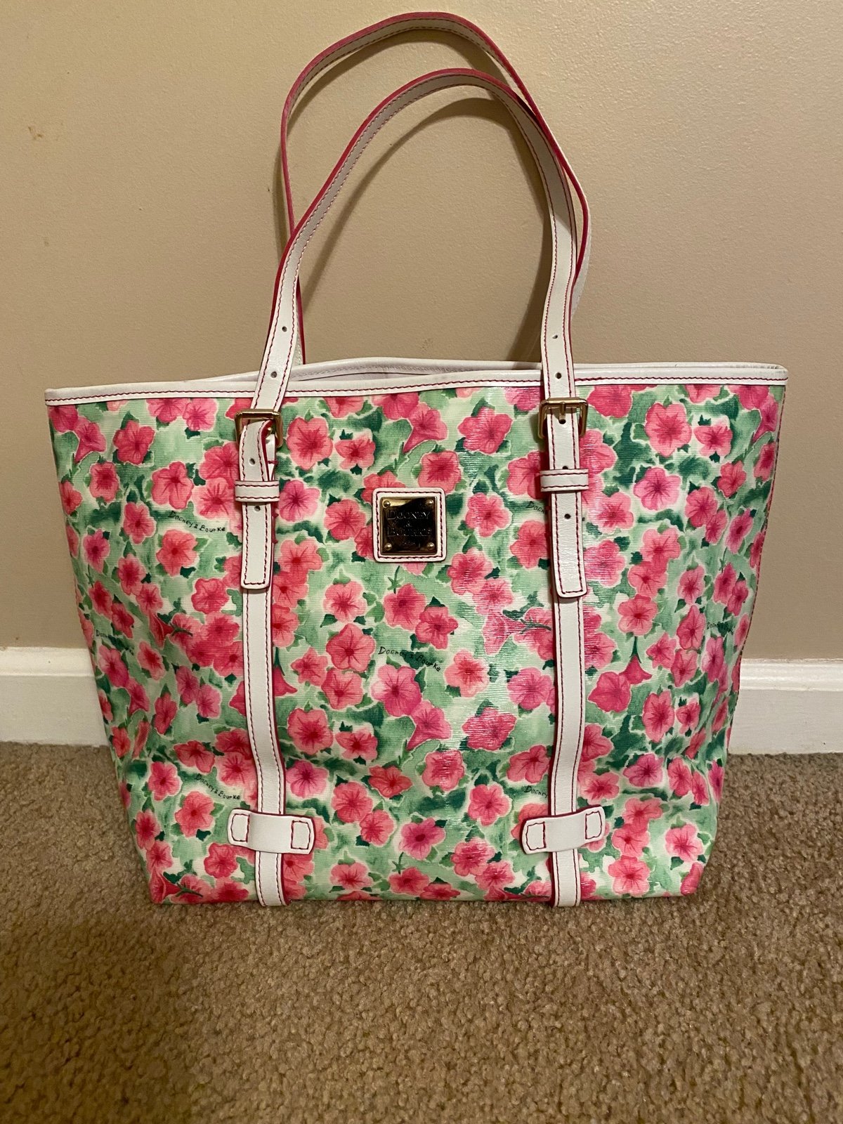 Dooney and Bourke spring time tote