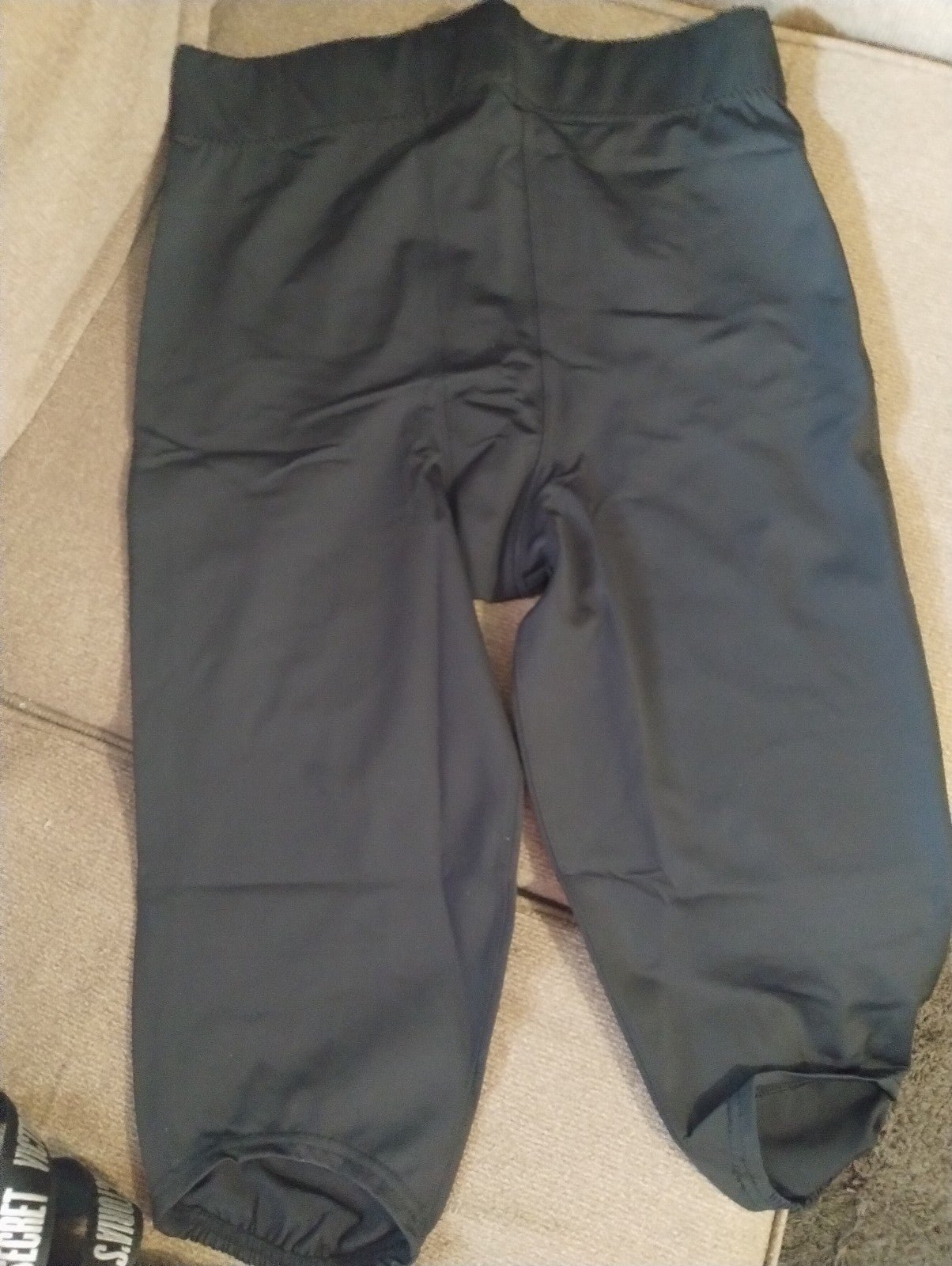 Under Armour football pants, READ DESCRIPTION