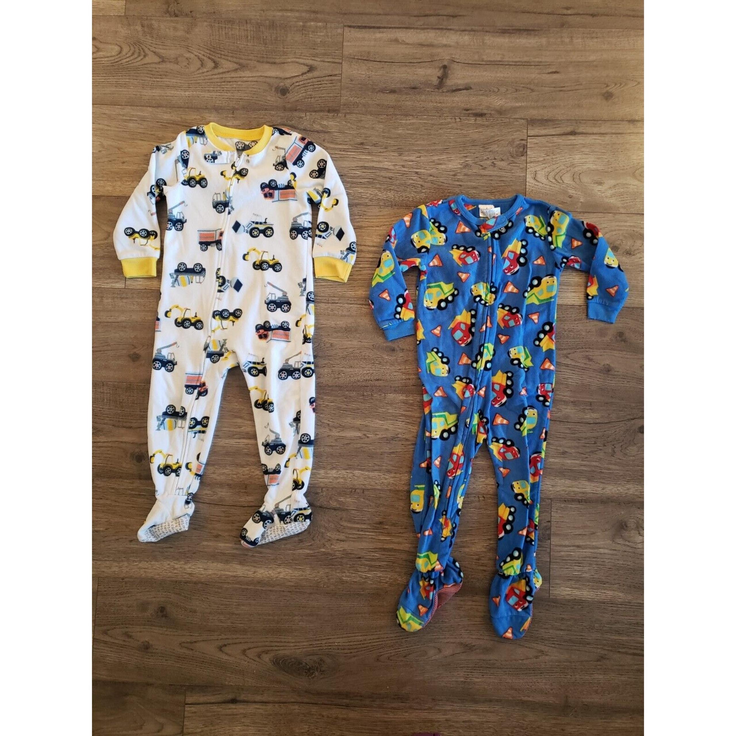 Zip Up Pajamas Boys Trucks Cars Lot of 2 Long Sleeve Fleece Footed 3T Toddler