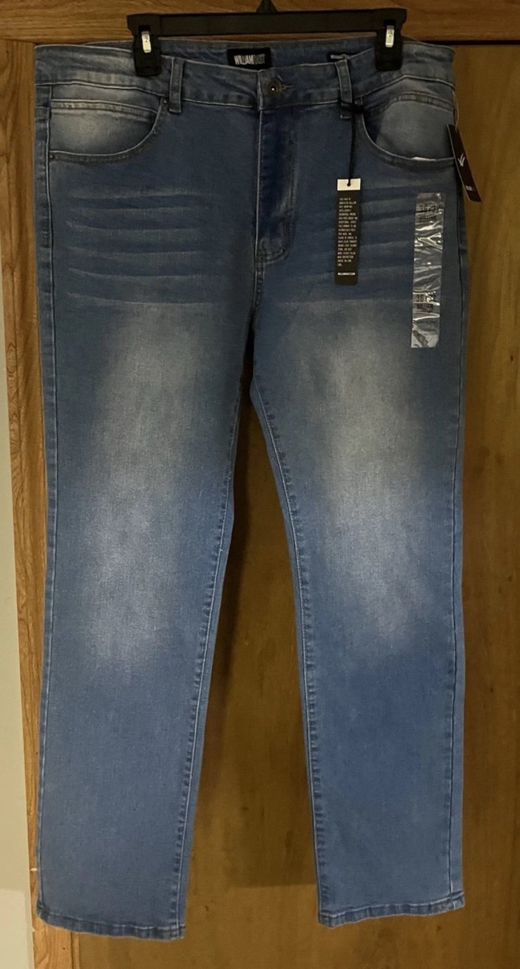 William Rast Manhattan Skinny Strecth. Tag 36x32. Actual Measurements 37x32.