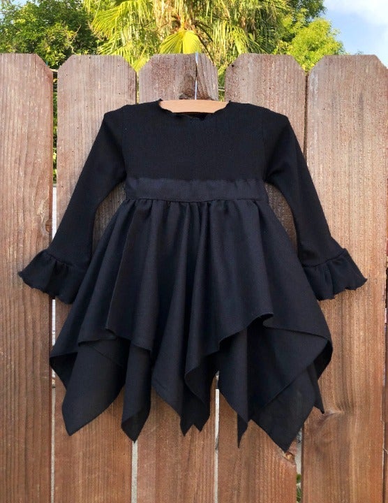 18m Witch Handkerchief Dress Costume