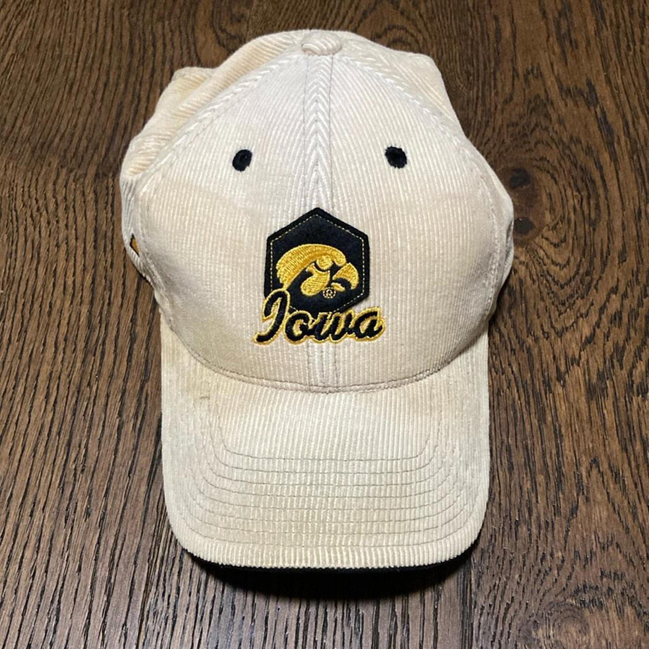 Vintage corduroy Iowa Hawkeyes Hat