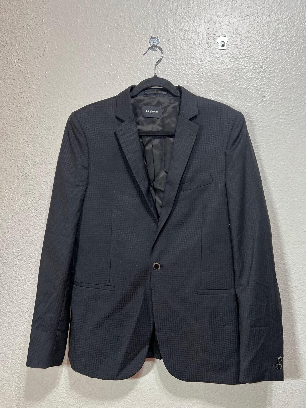 The Kooples Men’s Black Houndstooth Wool Jacket Size 48 Slim