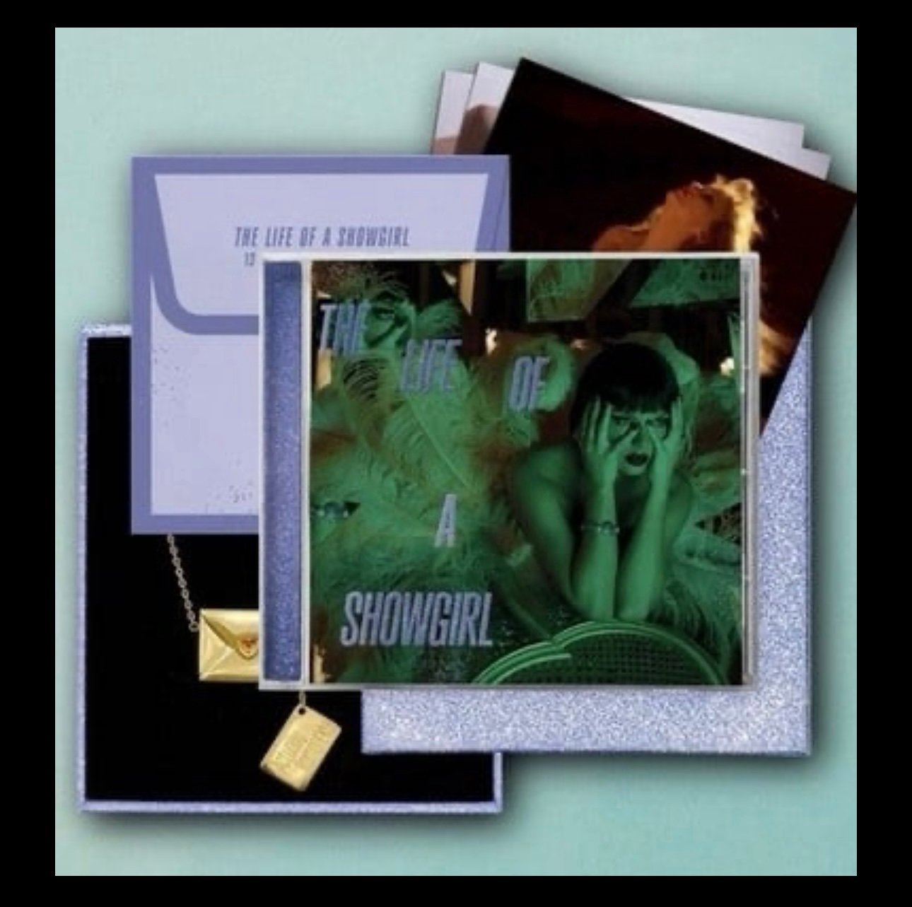 Taylor Swift - The Life of a Showgirl Deluxe CD (It's Rapturous Edition)