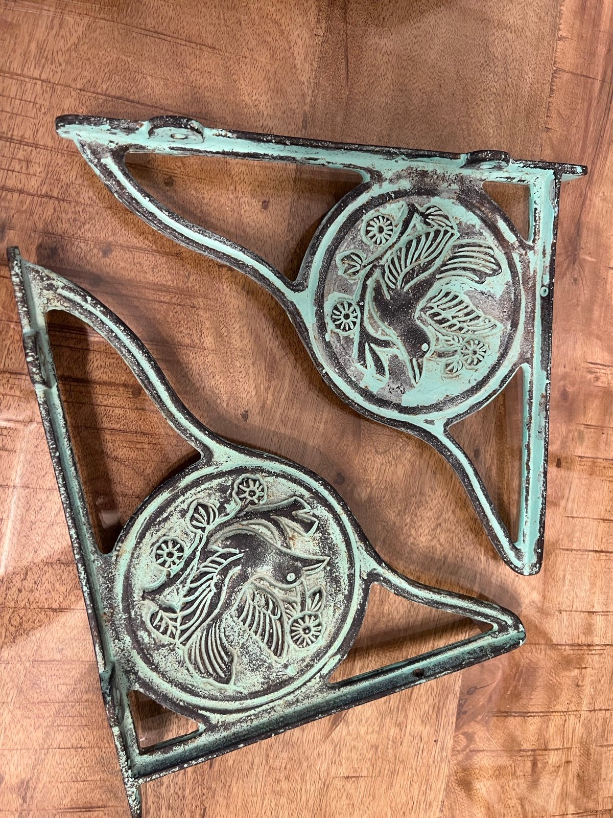 2 Ornate Corbel BIRD DESIGN Heavy Cast Iron Wall Shelf Bracket Distressed Green