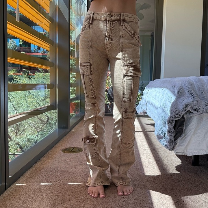 MOTHER Denim The Swiss Army Desperado Heel Flare Jeans