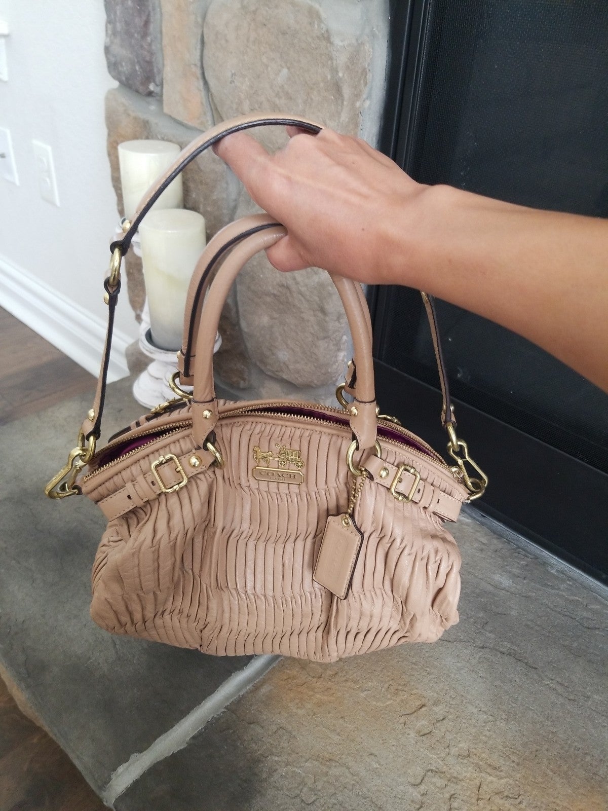 Coach shops Beige Smooth Leather Satchel
