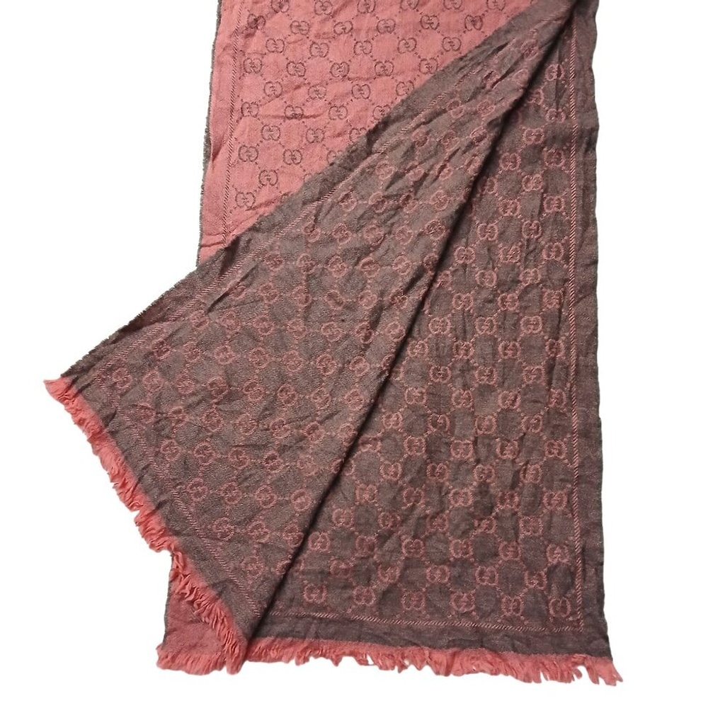 Gucci Pink & Grey Reversible GG Logo Print Shawl Wrap Vintage Pre-Owned