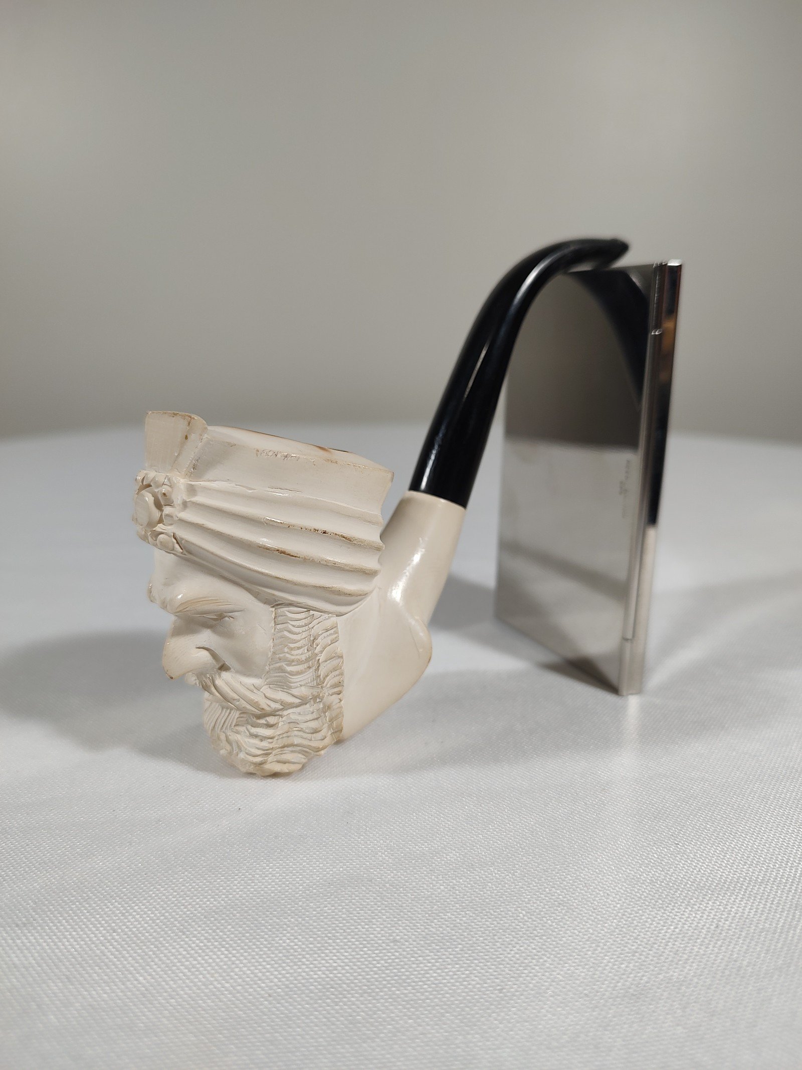 Vintage Curved Meerschaum Pipe Bearded Man