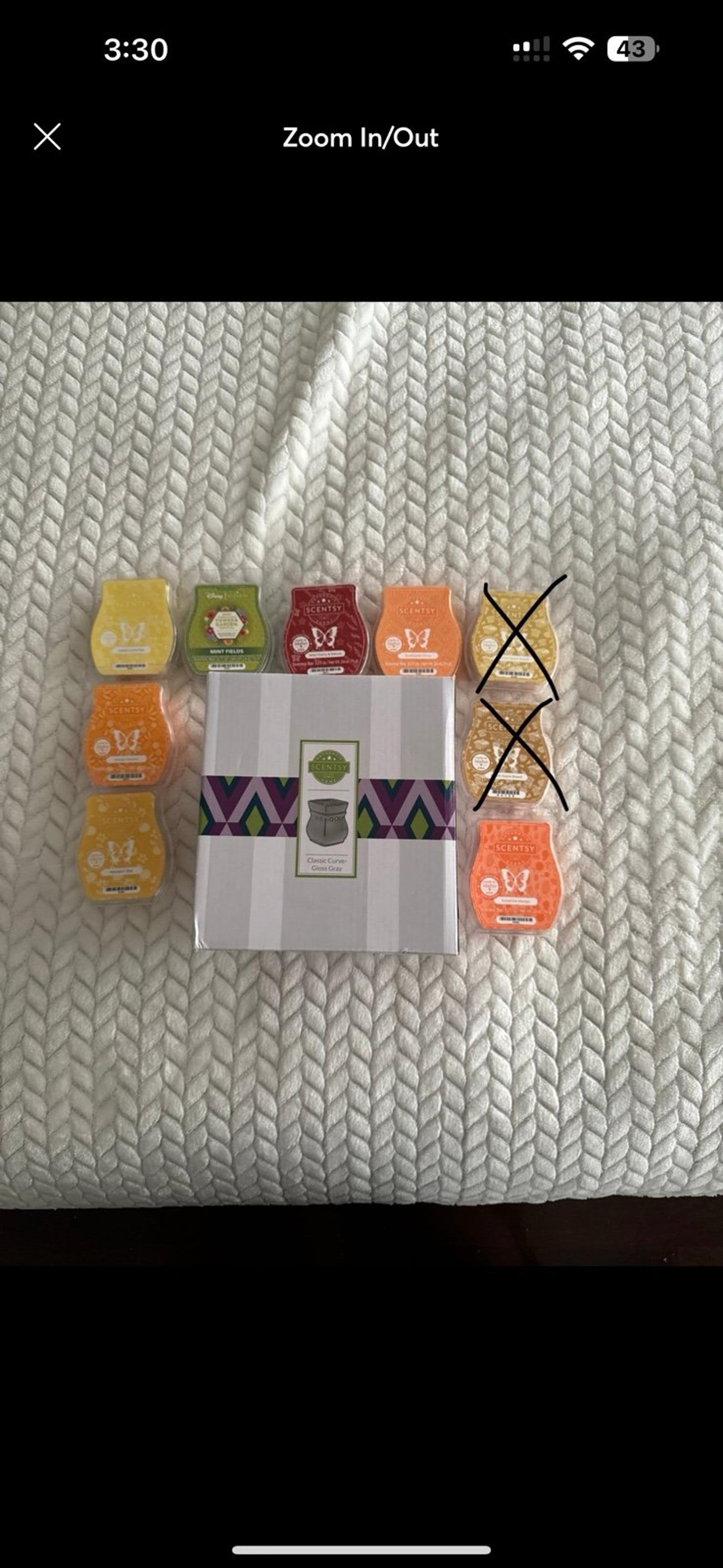 Scentsy warmer and Wax bars